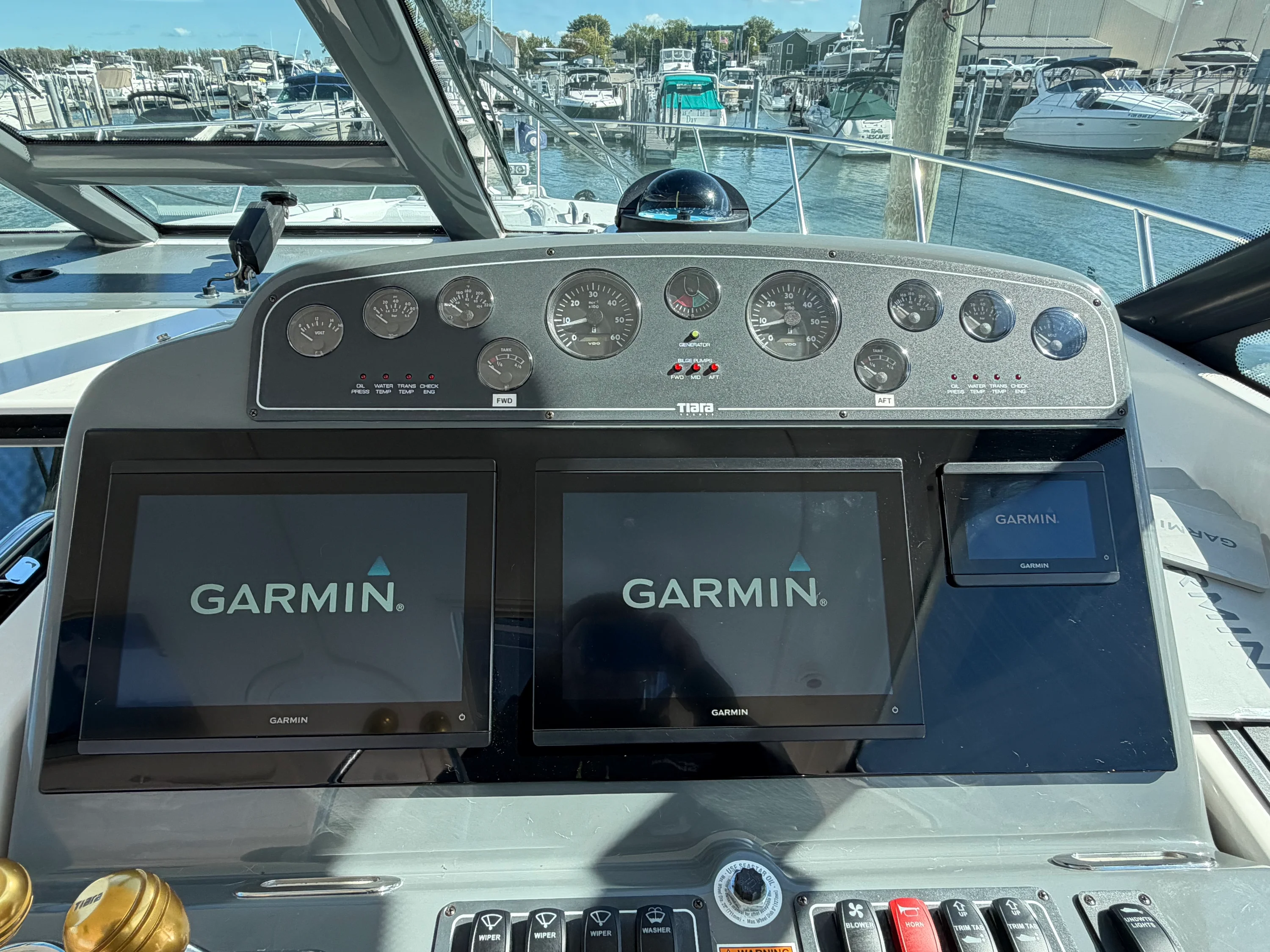 2006 Tiara Yachts 3600 SOVRAN Image Thumbnail #16