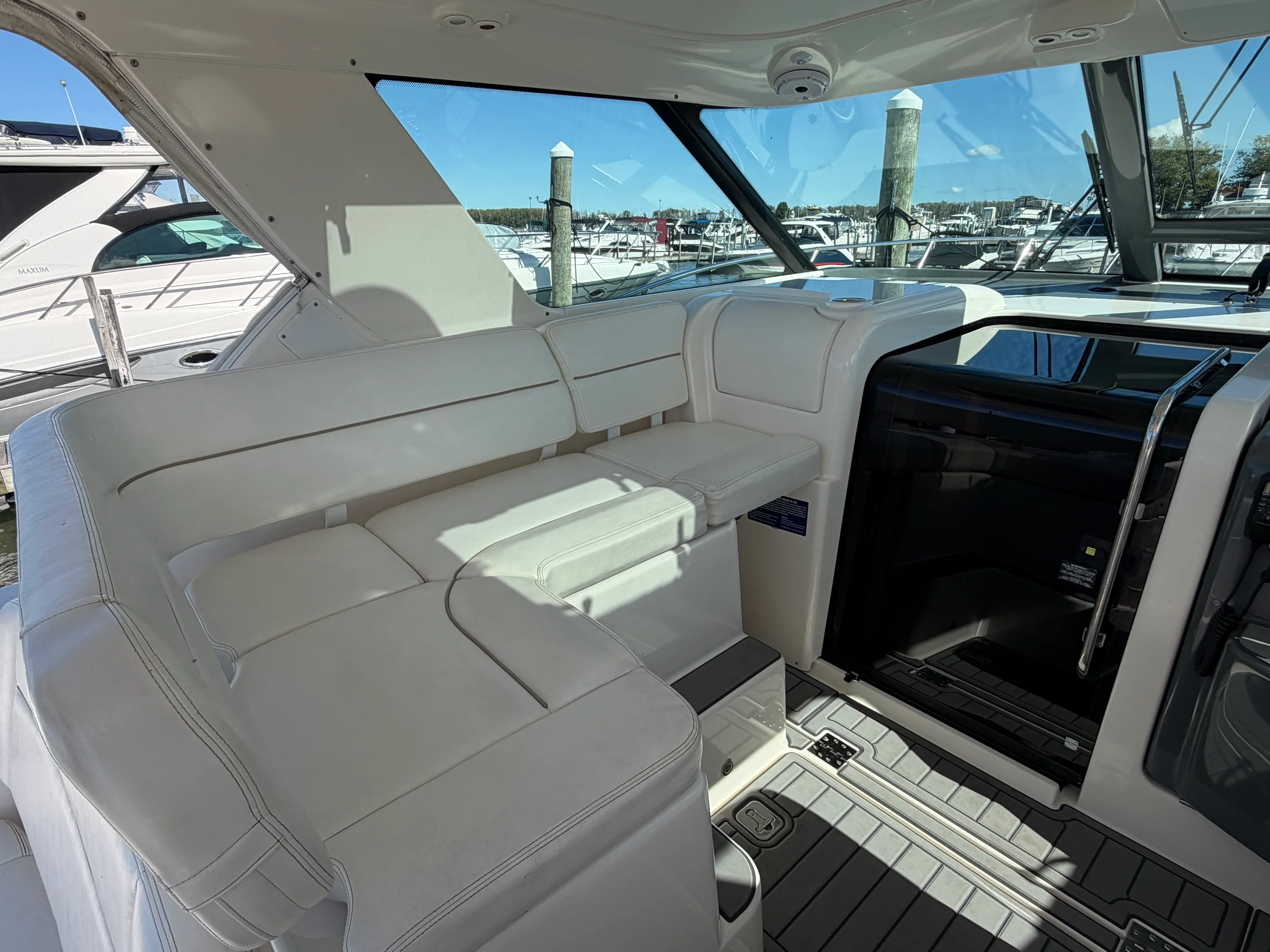 2006 Tiara Yachts 3600 SOVRAN Image Thumbnail #13