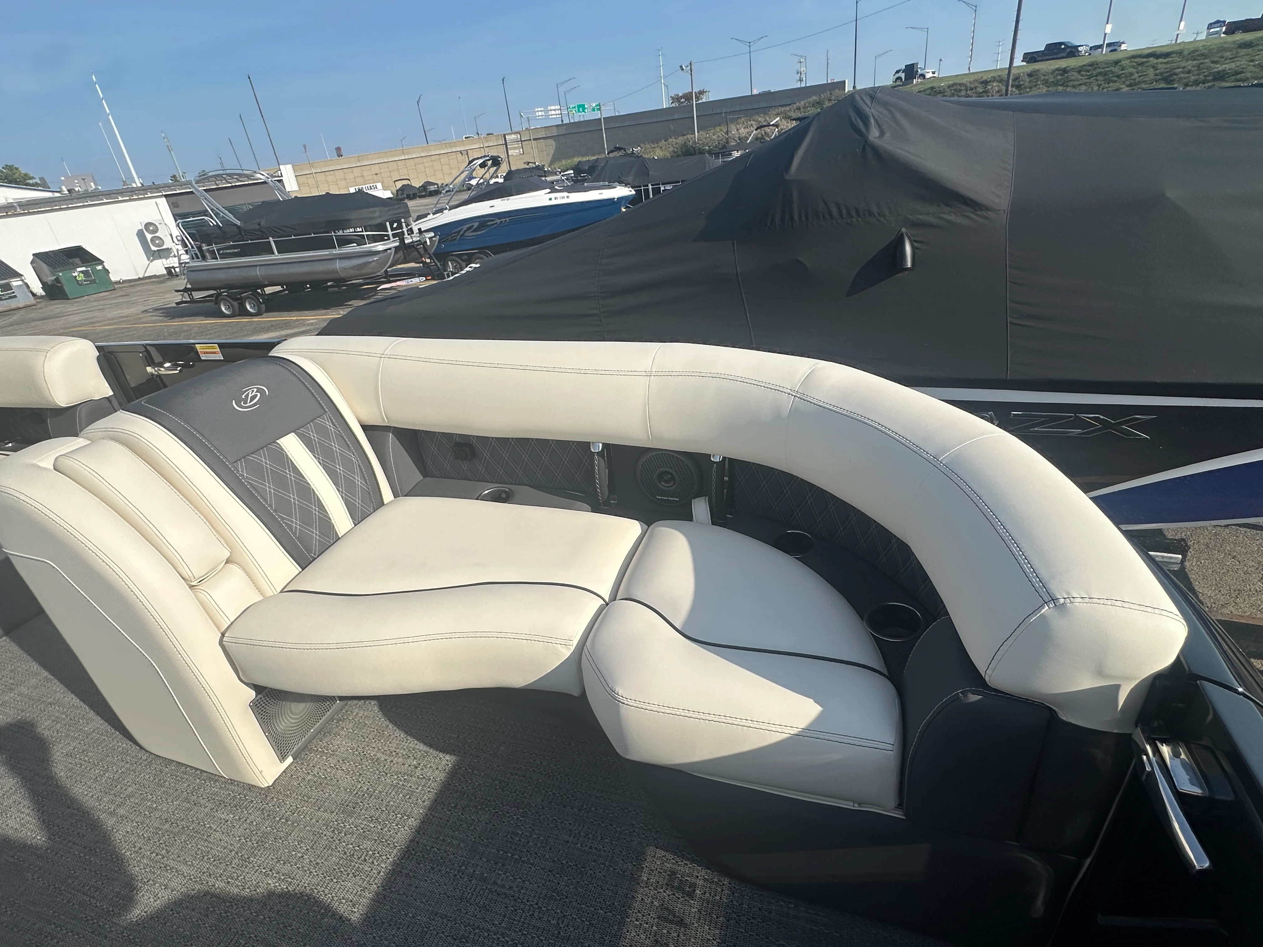 2025 Barletta Reserve Image Thumbnail #31