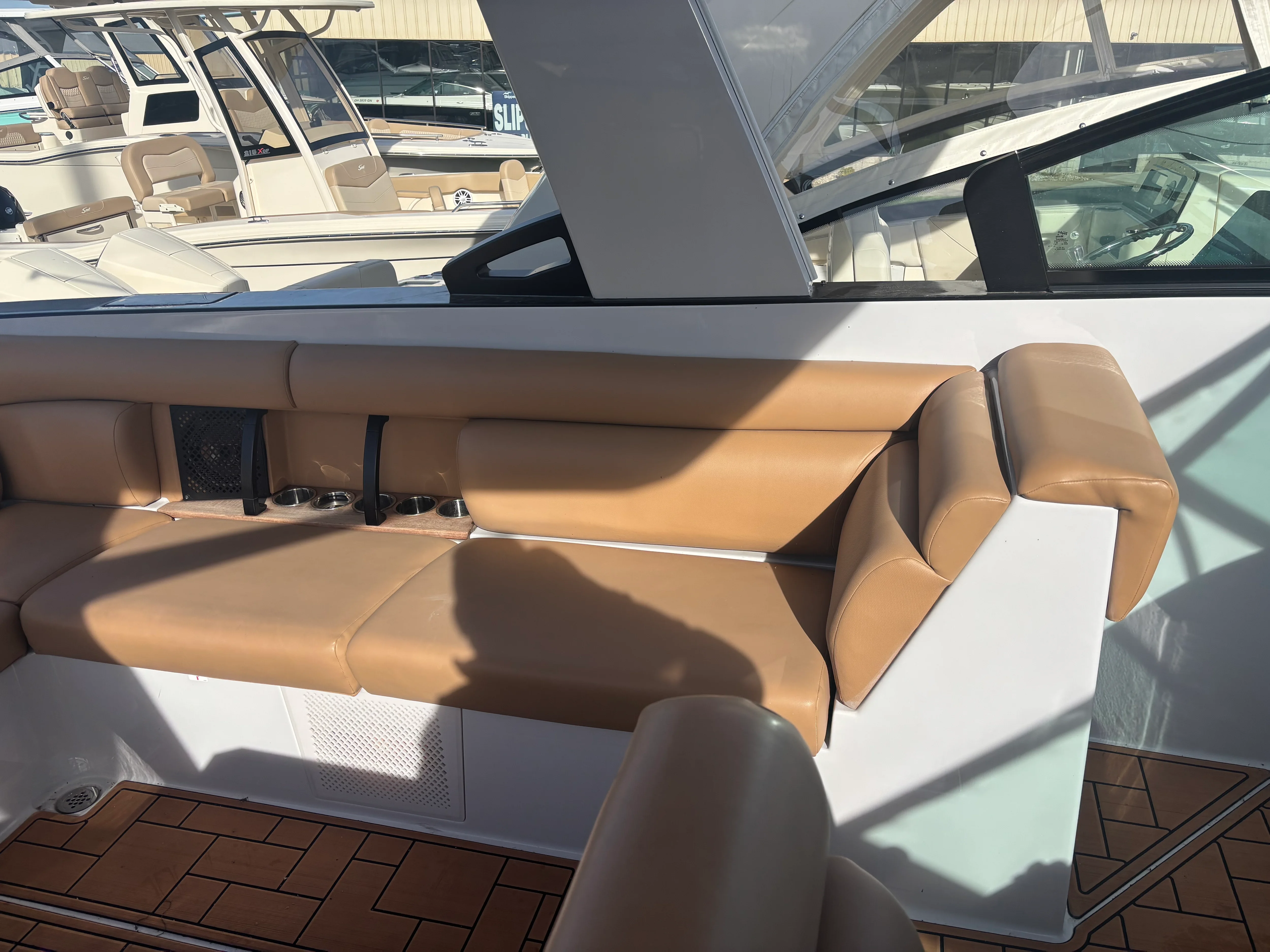 2020 Aviara 32 Image Thumbnail #14