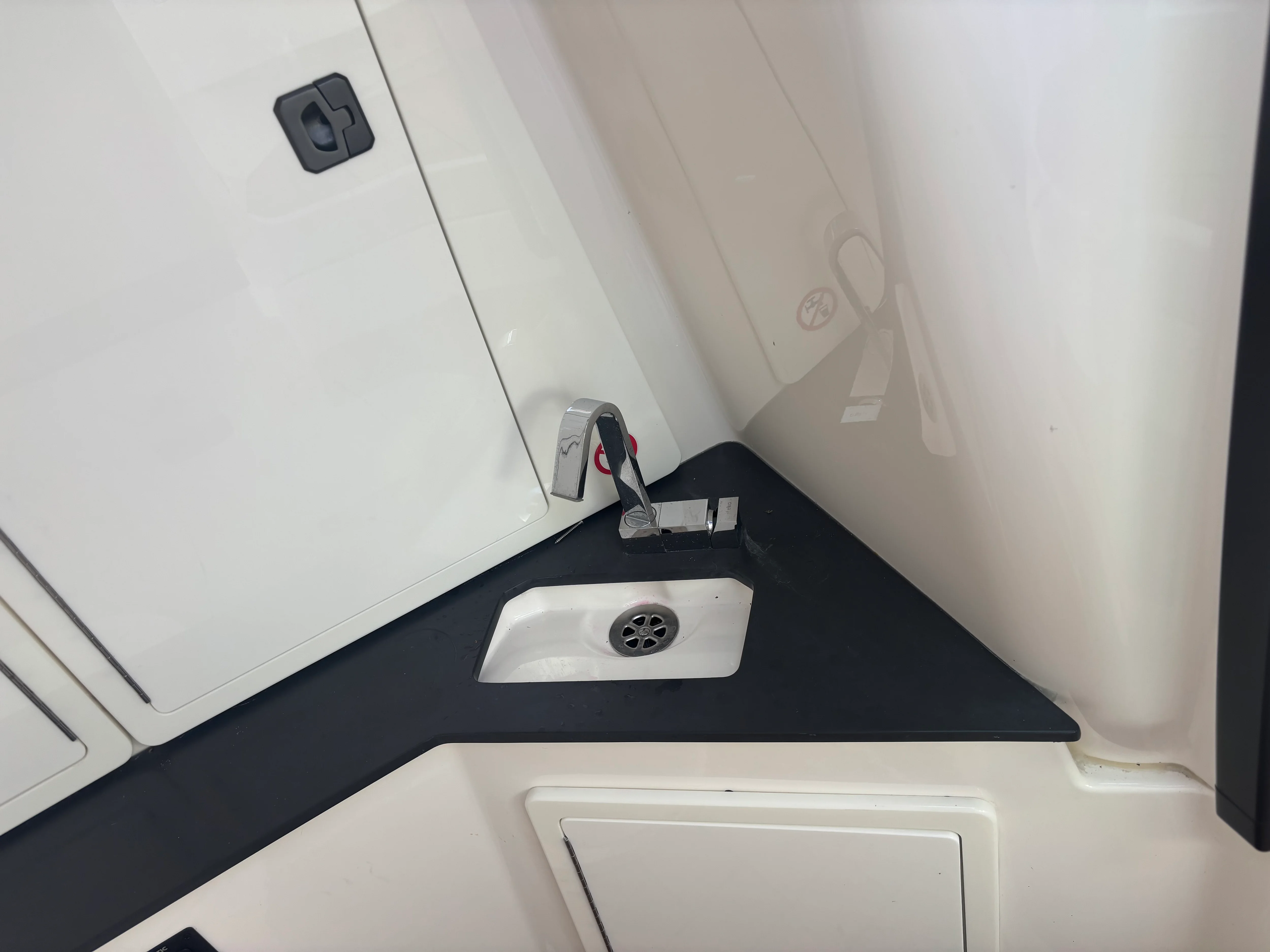 2020 Aviara 32 Image Thumbnail #7