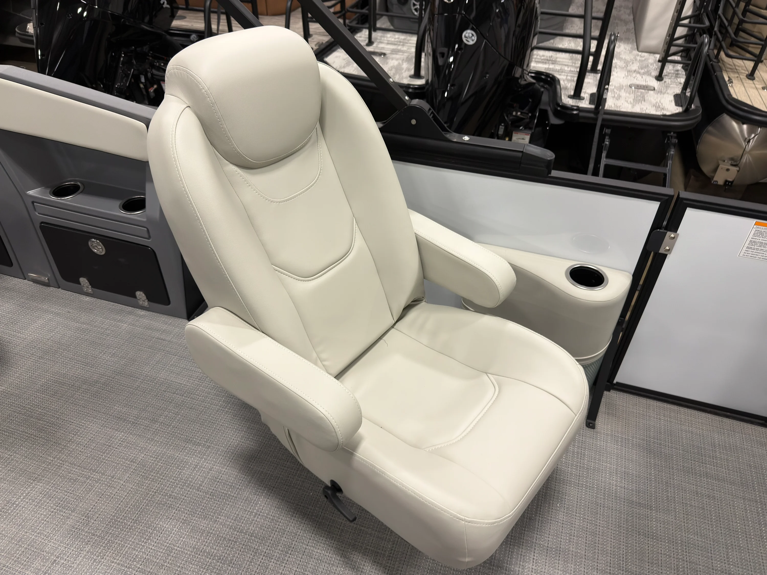 2026 Starcraft VX 24 FD Image Thumbnail #9