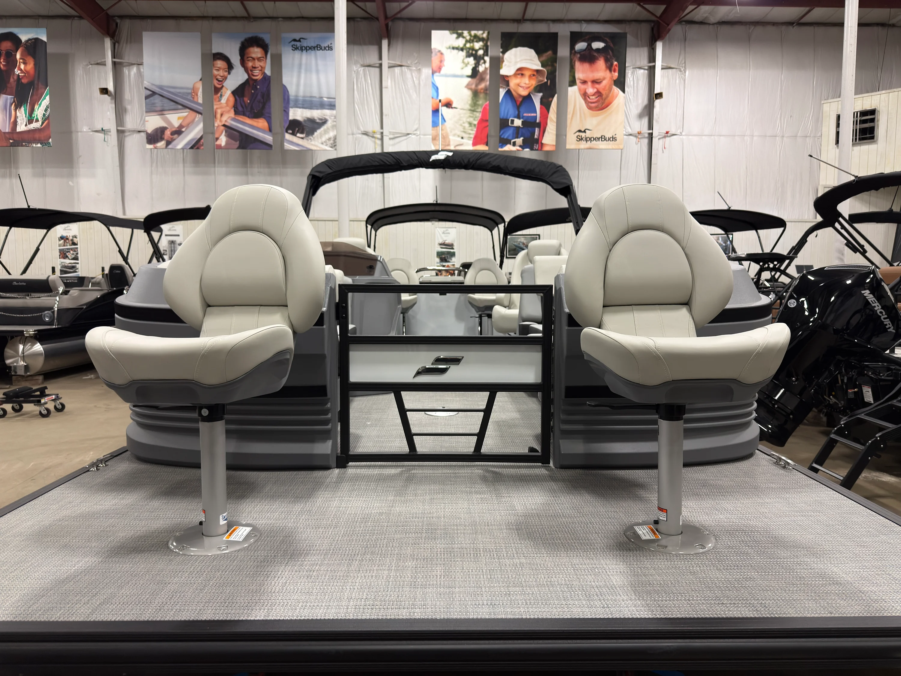 2026 Starcraft VX 24 FD Image Thumbnail #2