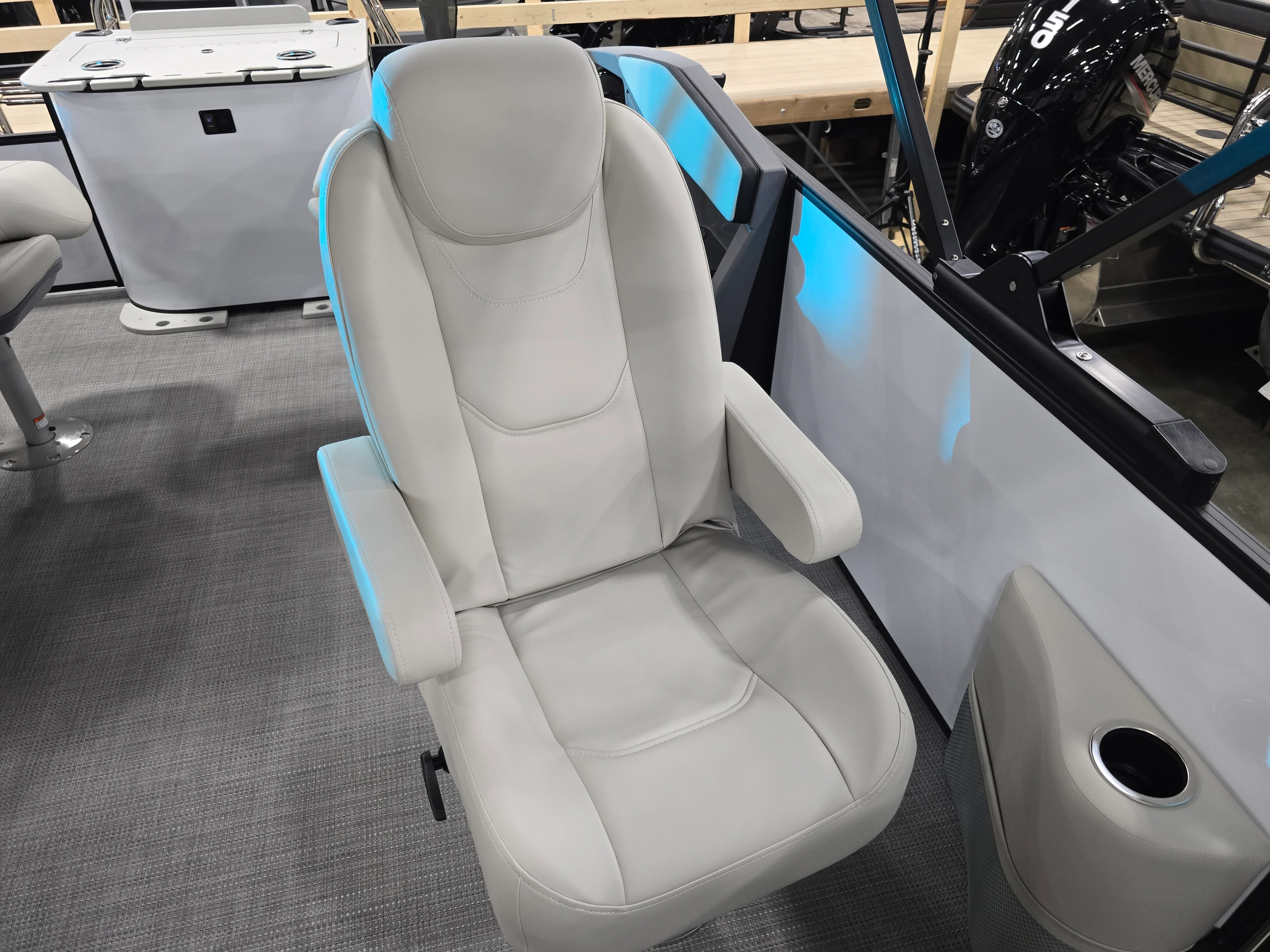 2026 Starcraft VX 24 FD Image Thumbnail #12