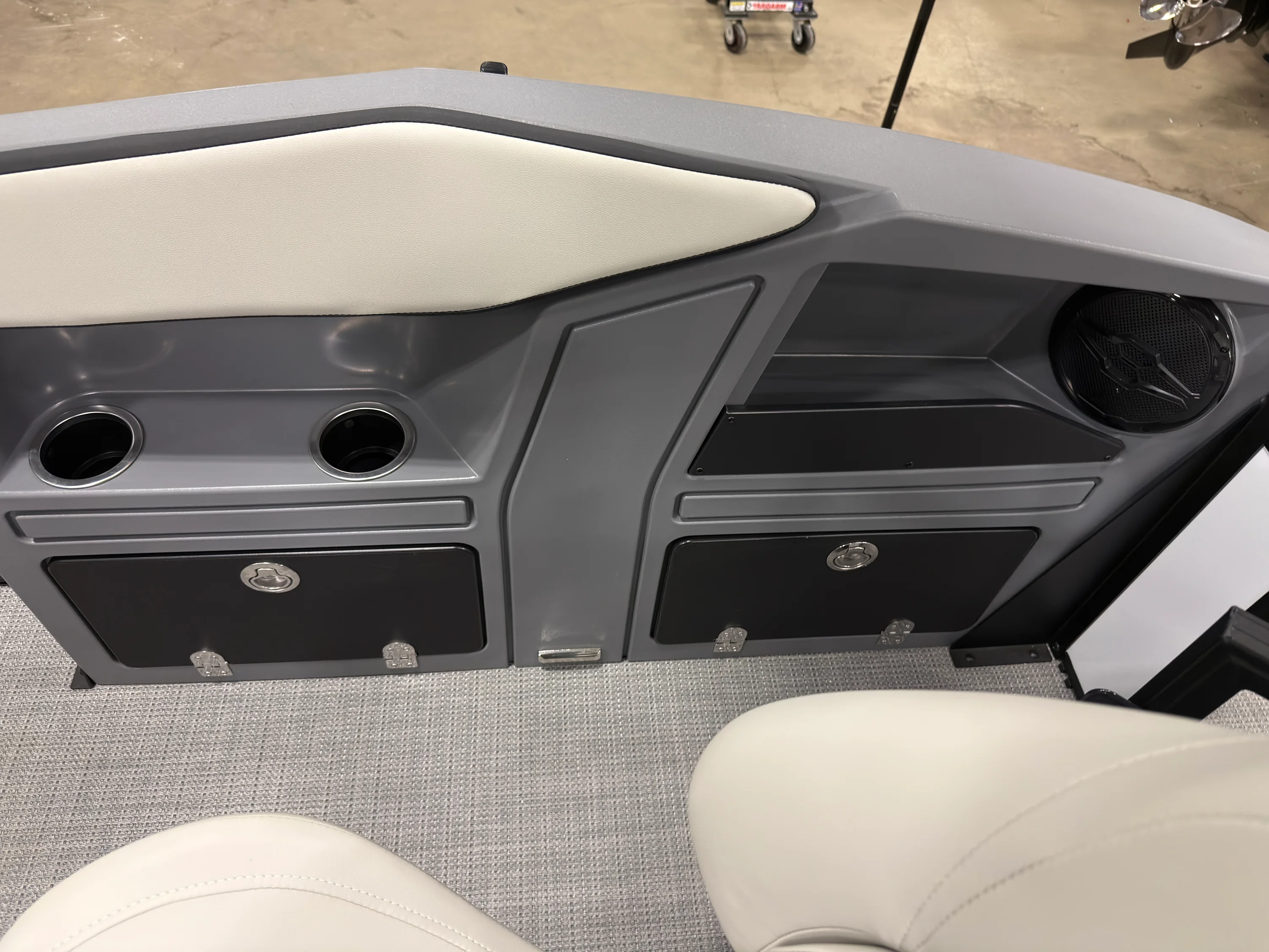 2026 Starcraft VX 24 FD Image Thumbnail #13