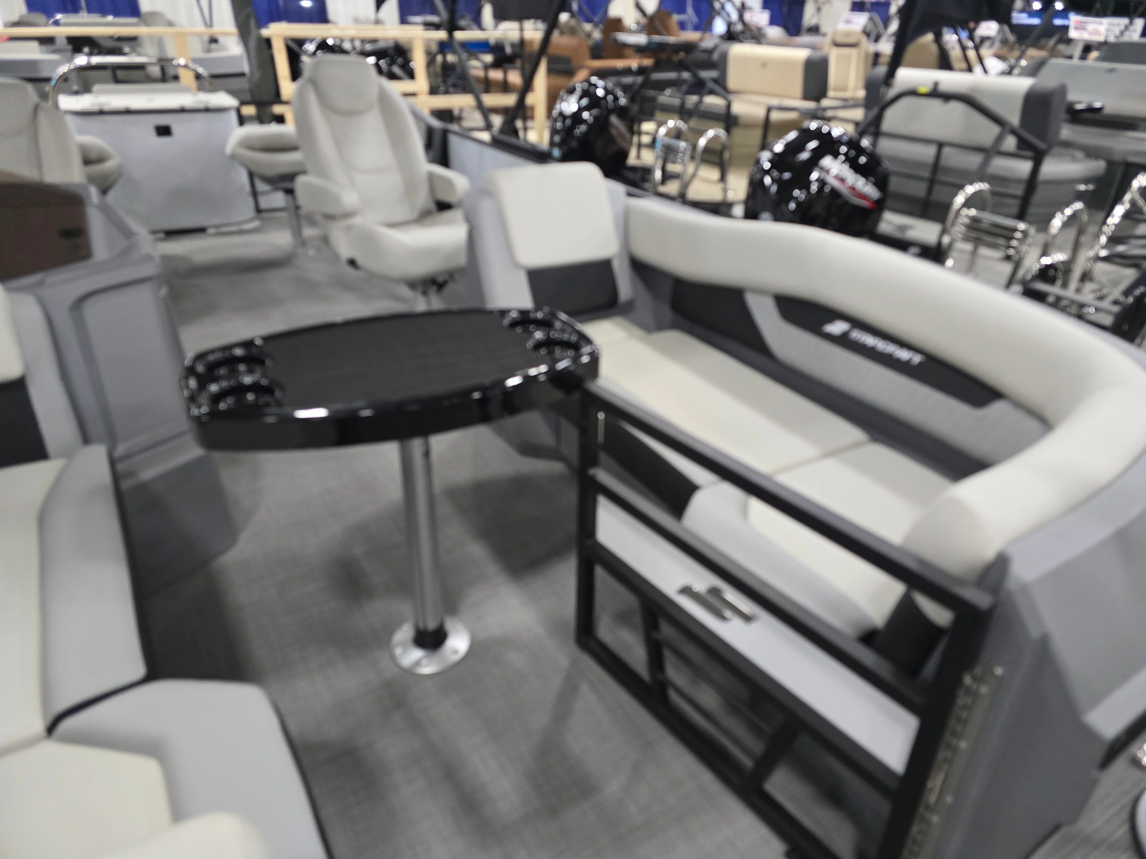 2026 Starcraft VX 24 FD Image Thumbnail #6