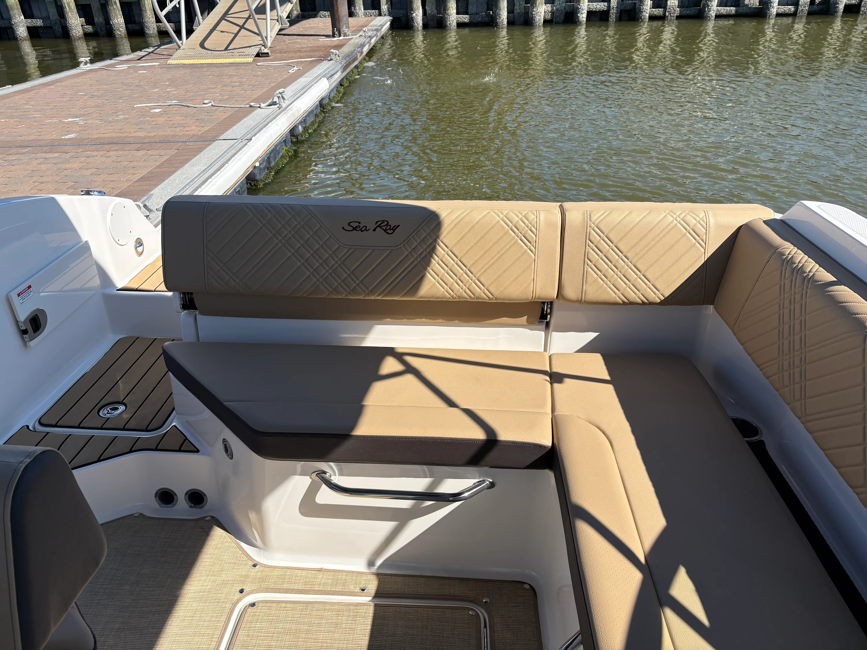 2026 Sea Ray SDX 230 Image Thumbnail #22