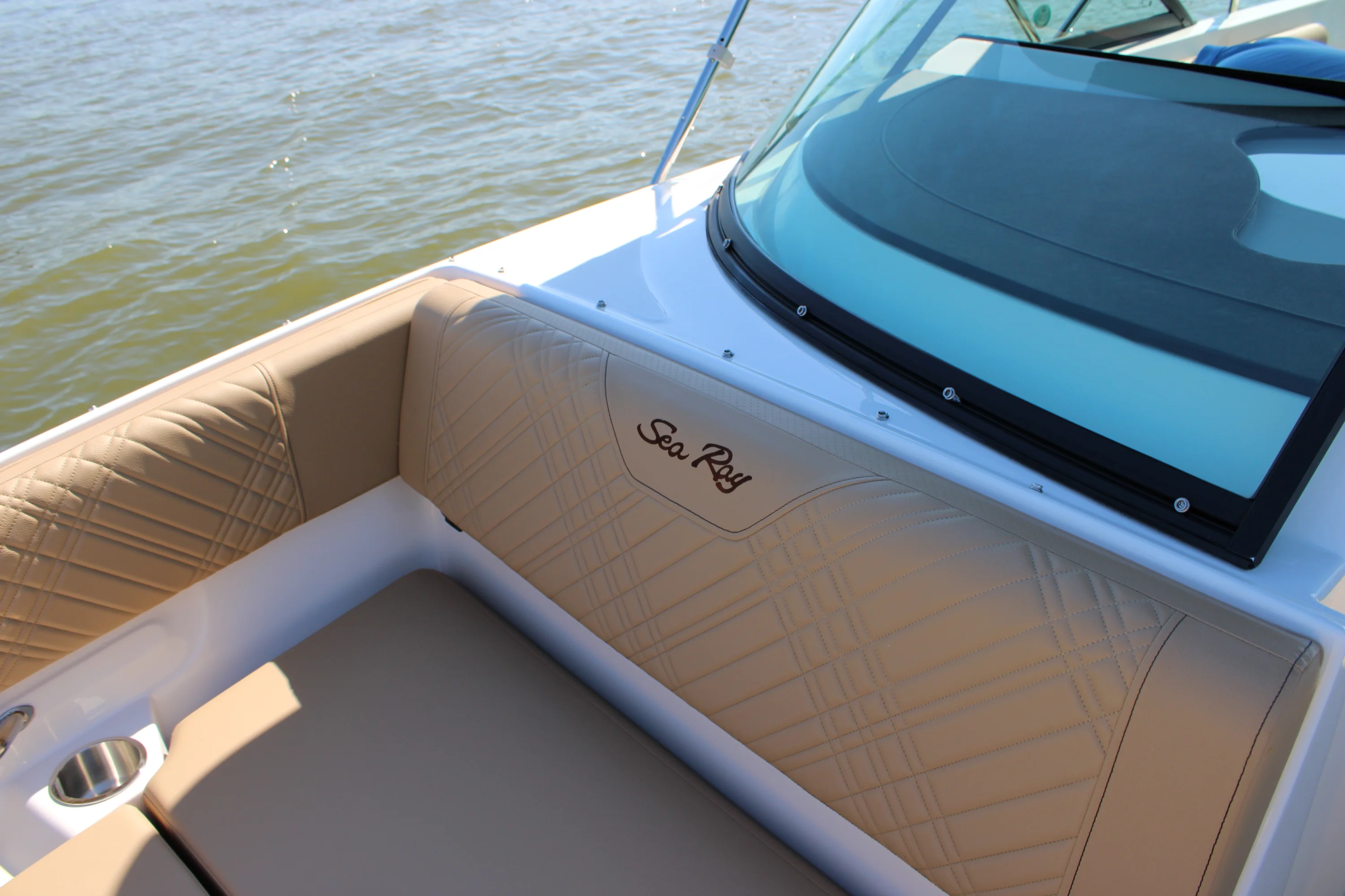 2026 Sea Ray SDX 230 Image Thumbnail #48