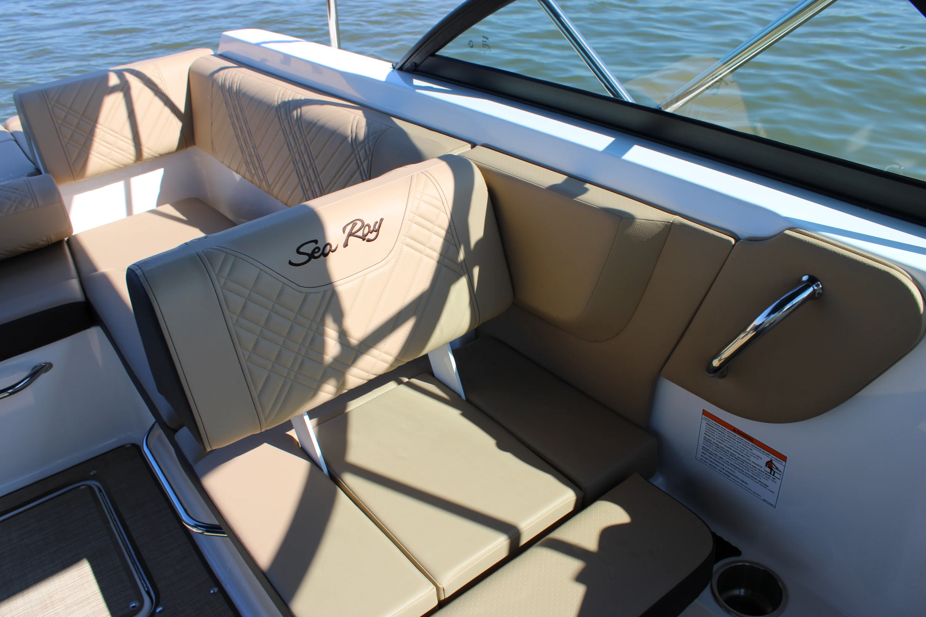 2026 Sea Ray SDX 230 Image Thumbnail #31