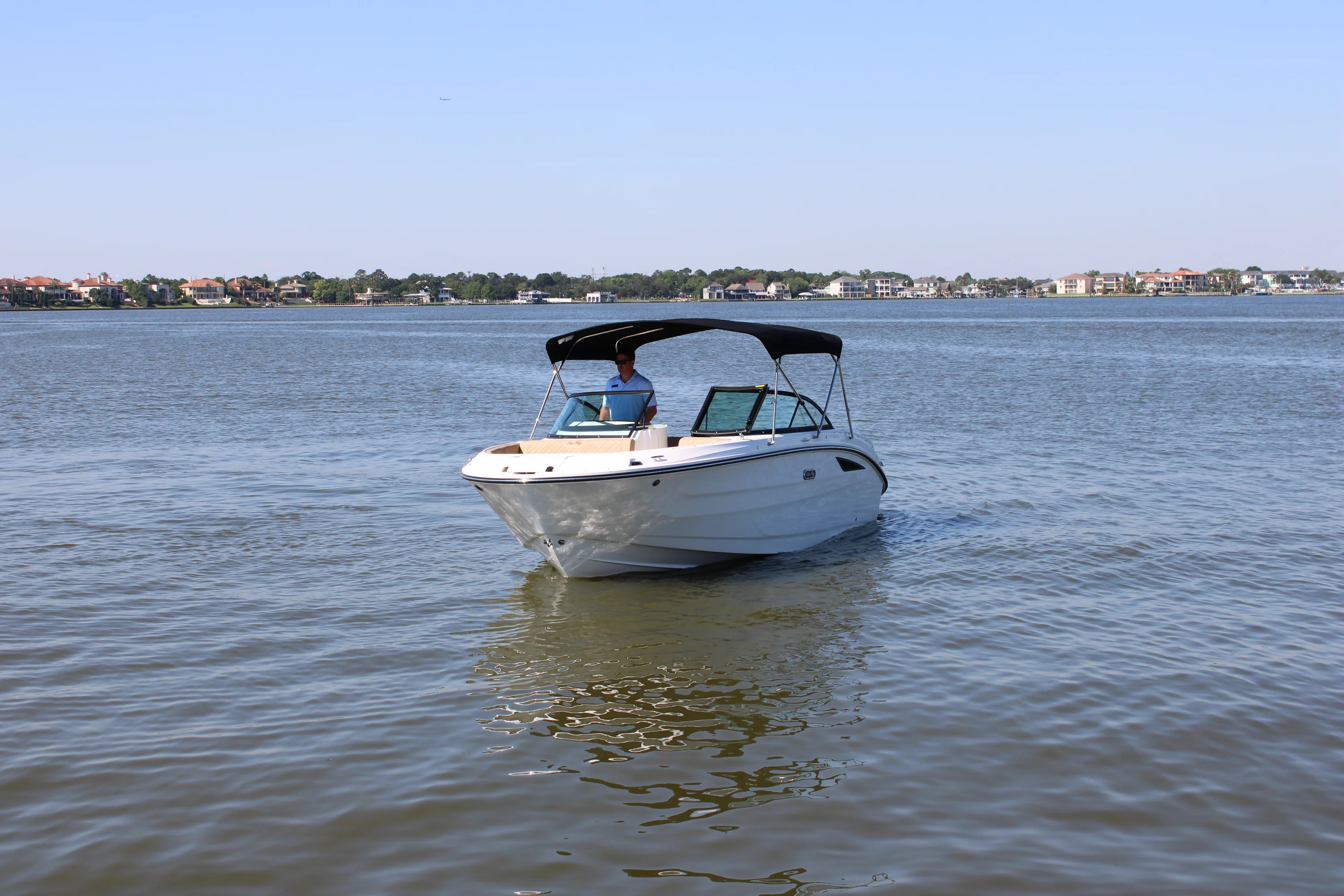 2026 Sea Ray SDX 230 Image Thumbnail #19