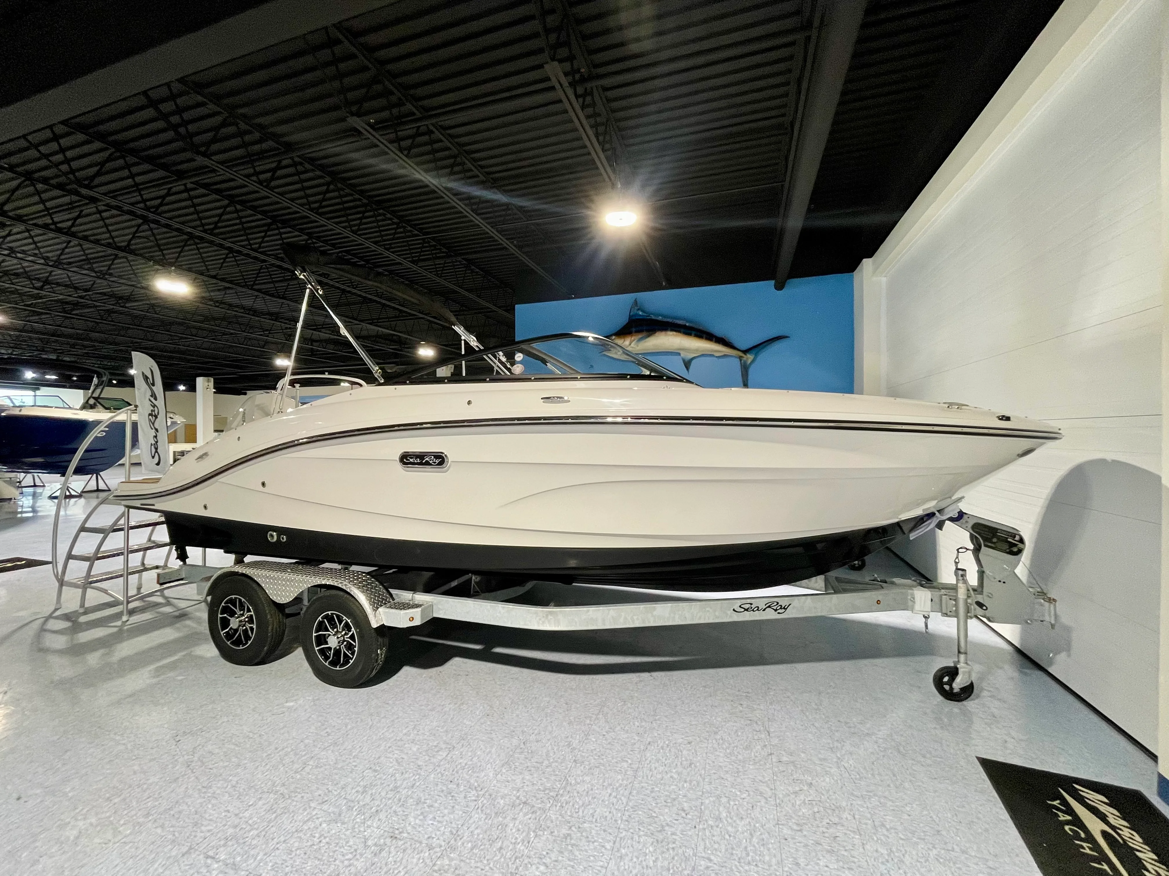 2026 Sea Ray SPX 210 Outboard Image Thumbnail #1