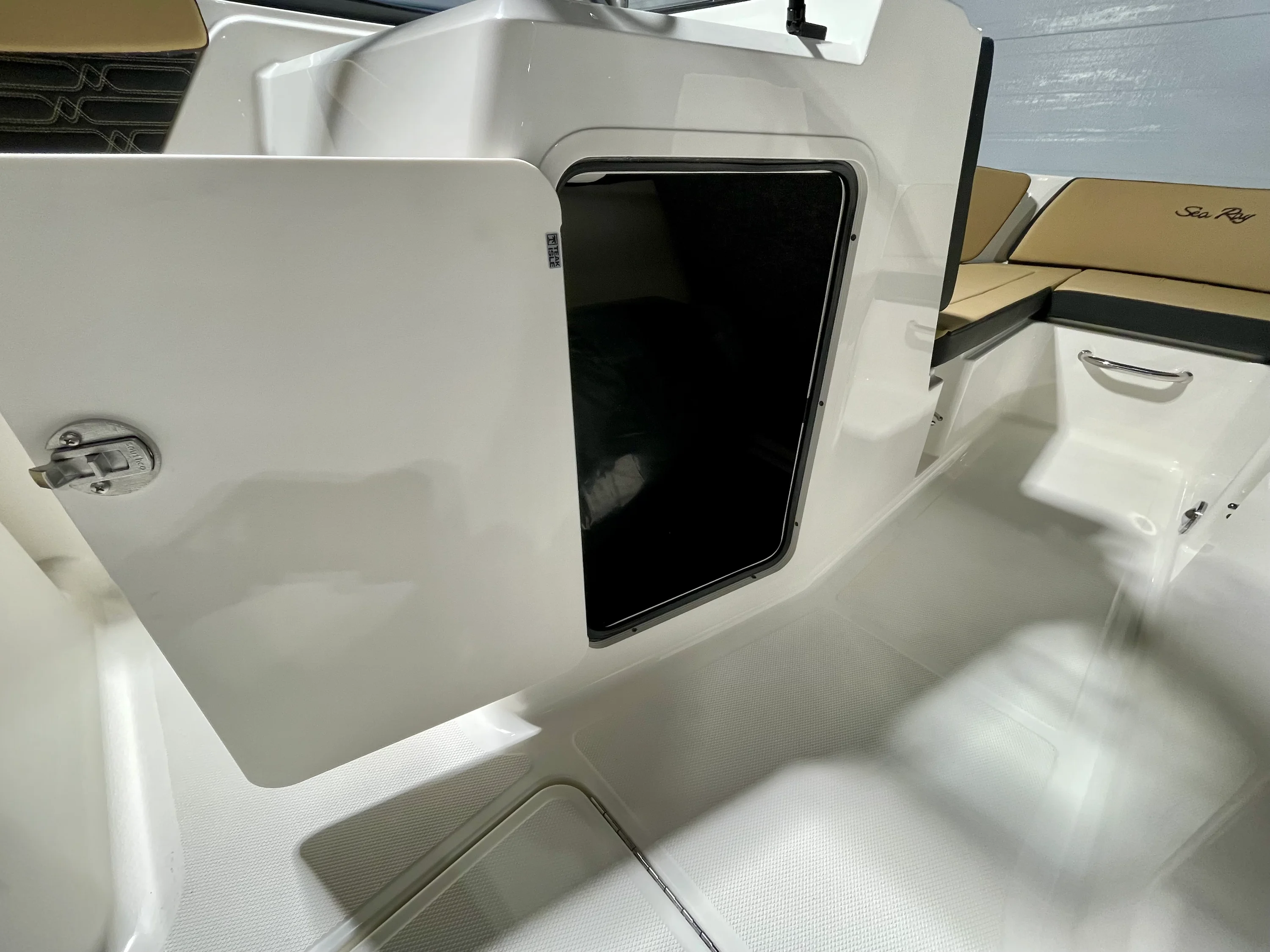 2026 Sea Ray SPX 210 Outboard Image Thumbnail #13