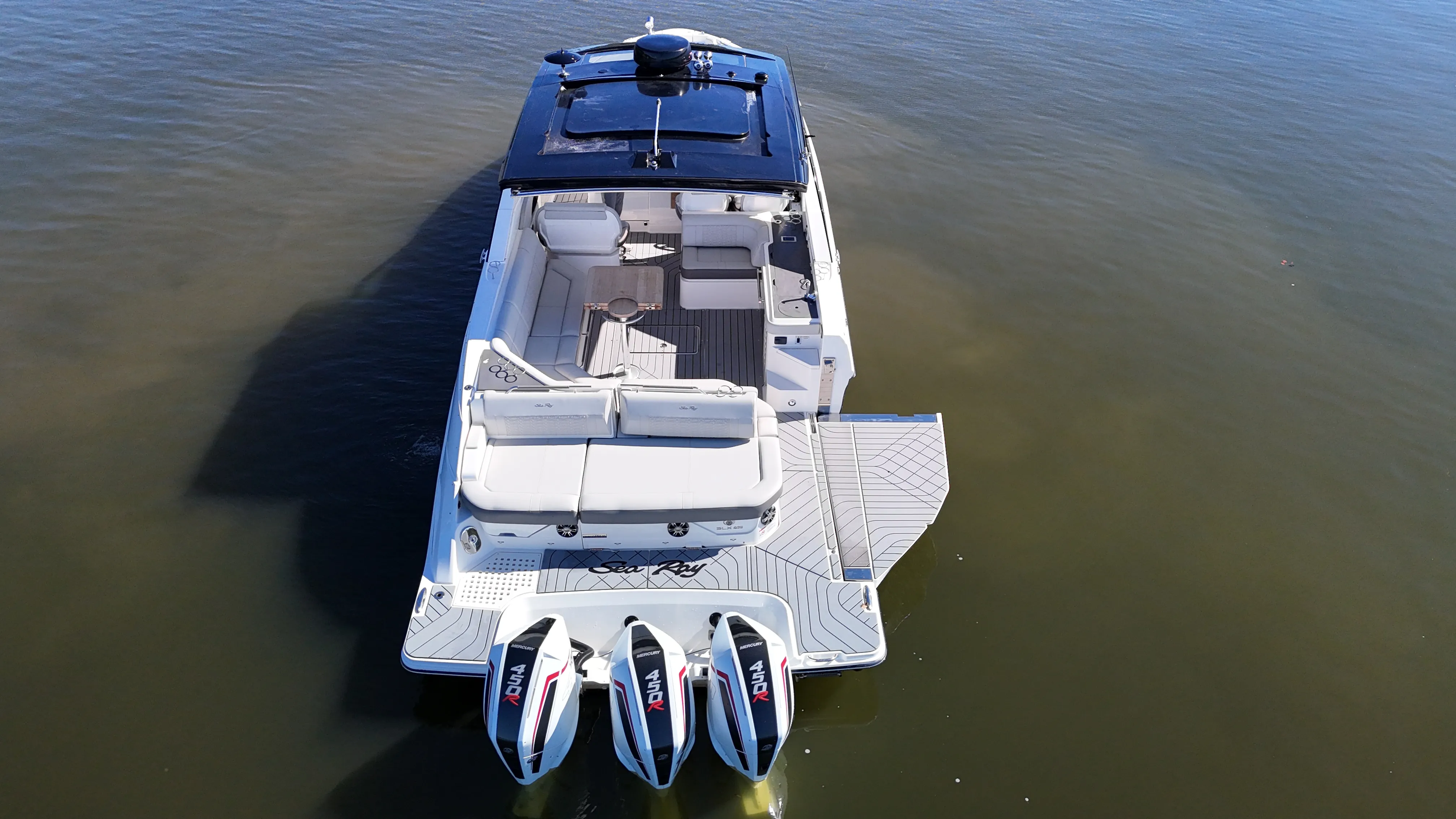 2021 Sea Ray 400 SLXRE Image Thumbnail #13