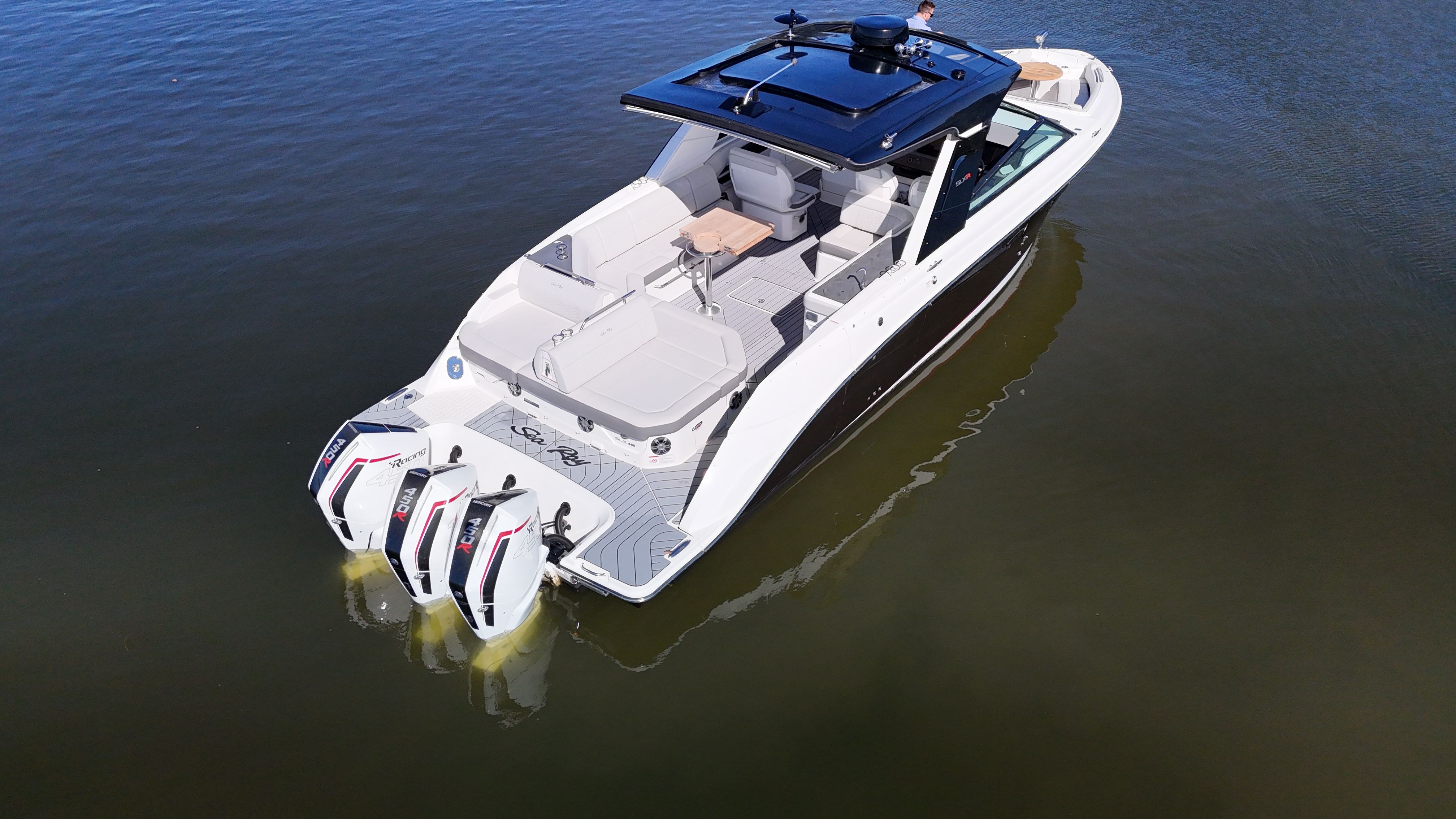 2021 Sea Ray 400 SLXRE Image Thumbnail #15