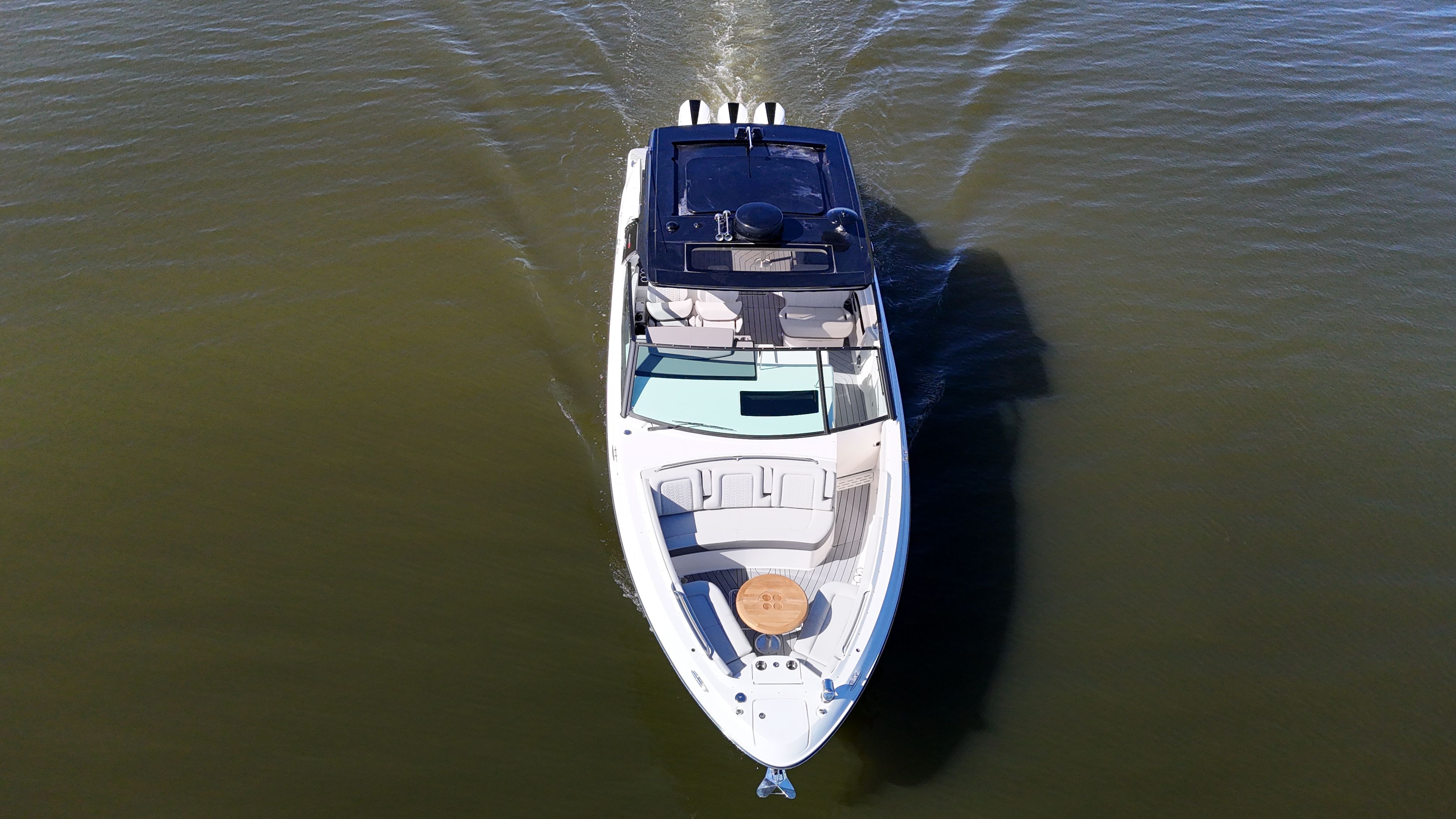 2021 Sea Ray 400 SLXRE Image Thumbnail #6