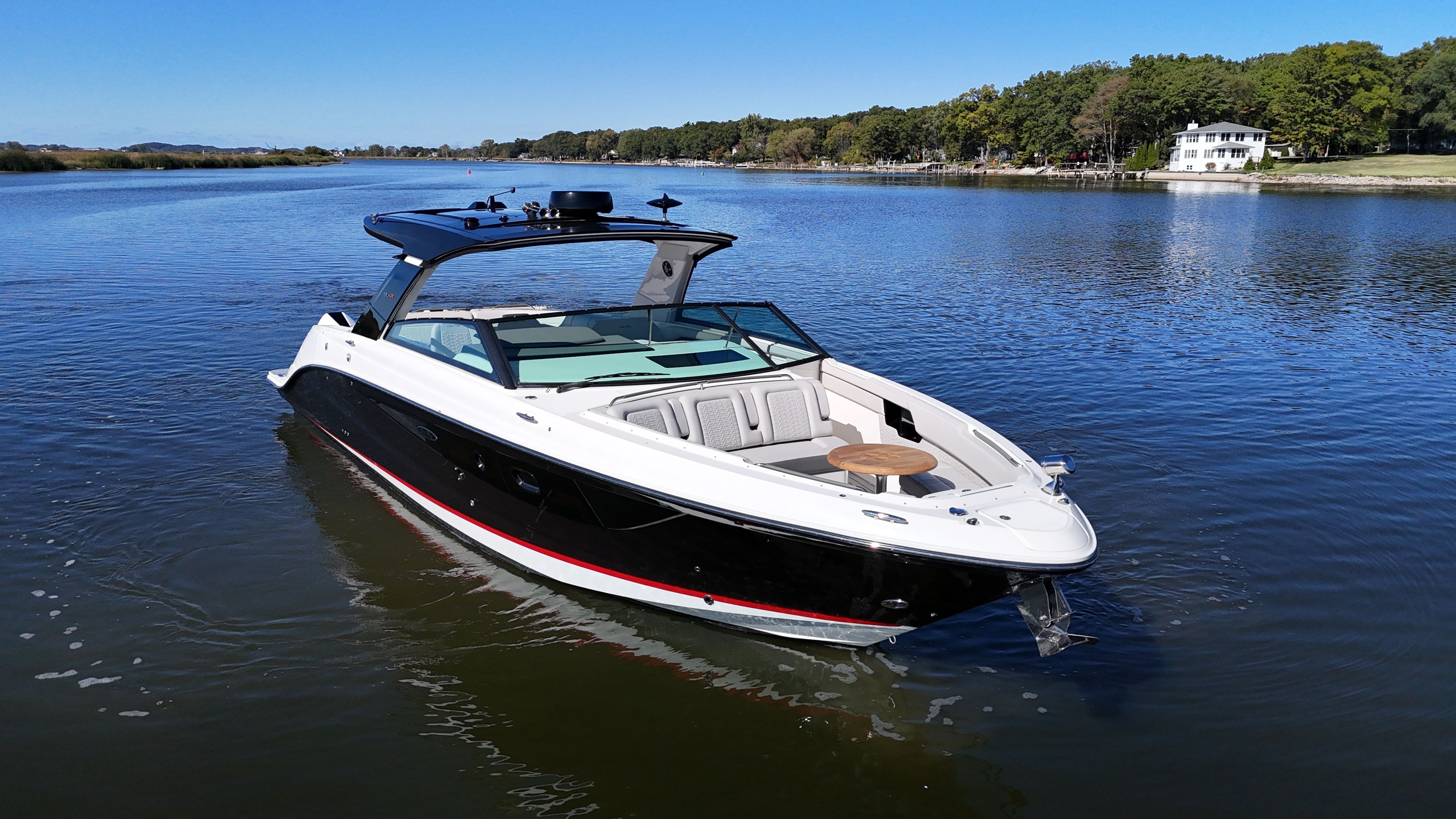 2021 Sea Ray 400 SLXRE Image Thumbnail #7