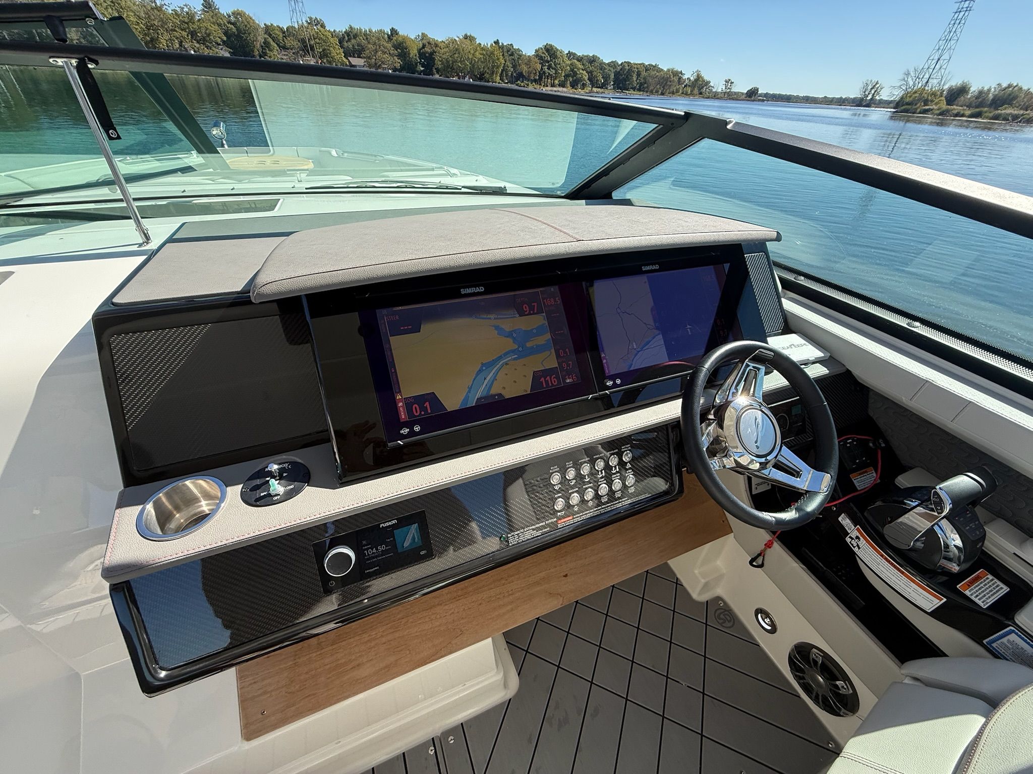 2021 Sea Ray 400 SLXRE Image Thumbnail #29