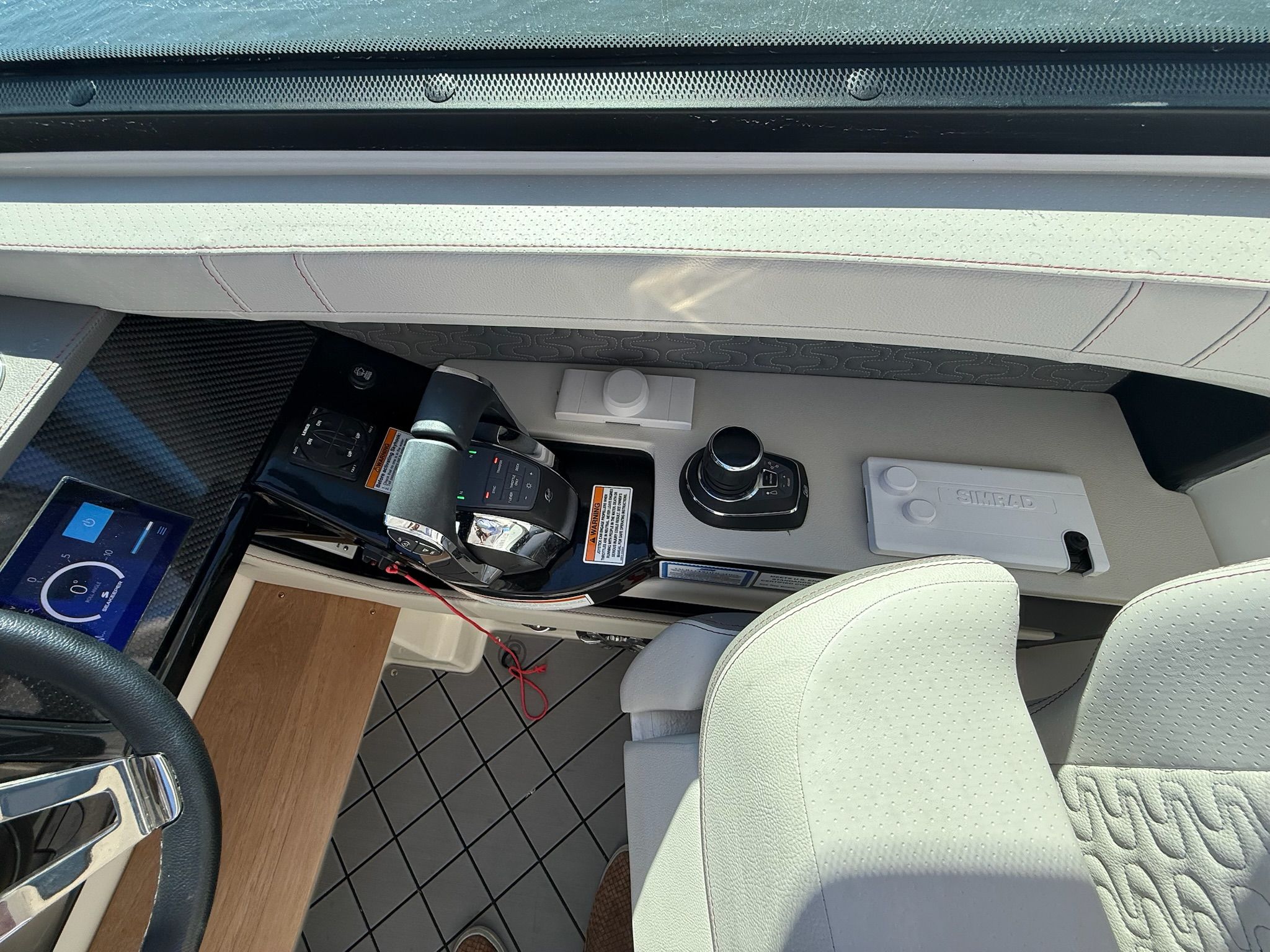 2021 Sea Ray 400 SLXRE Image Thumbnail #31