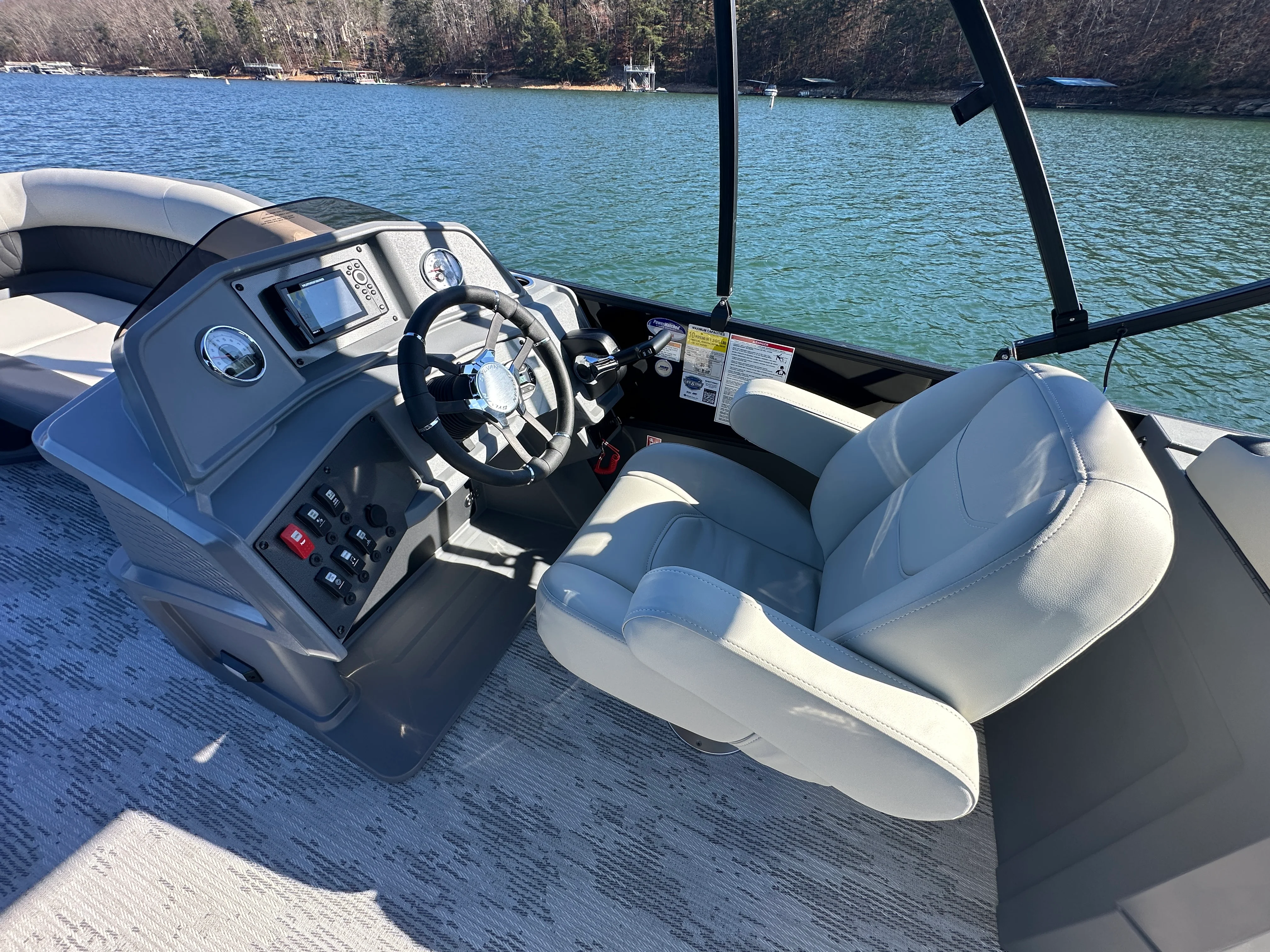 2026 Sylvan R22 LZ DH Image Thumbnail #15