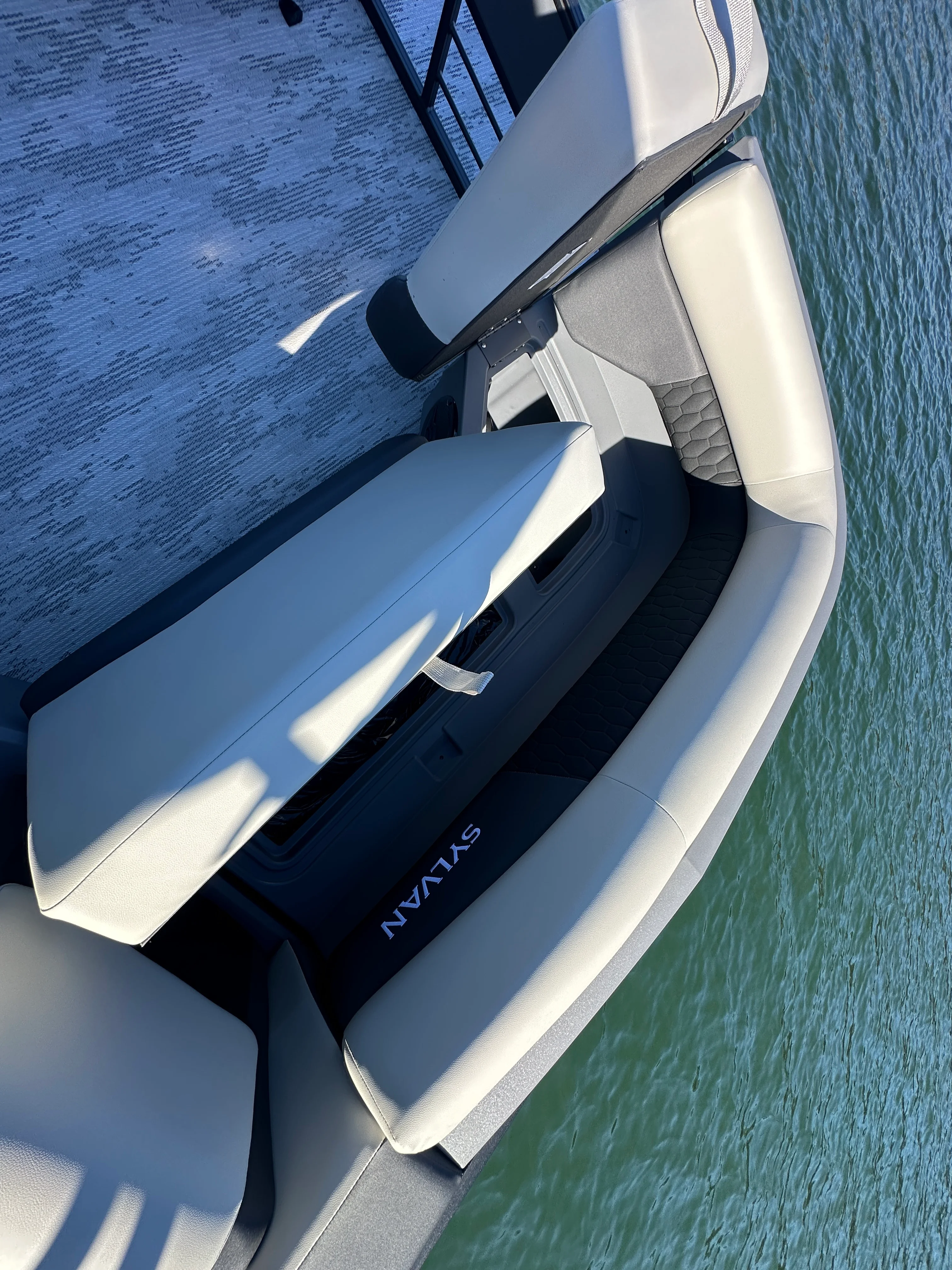 2026 Sylvan R22 LZ DH Image Thumbnail #12