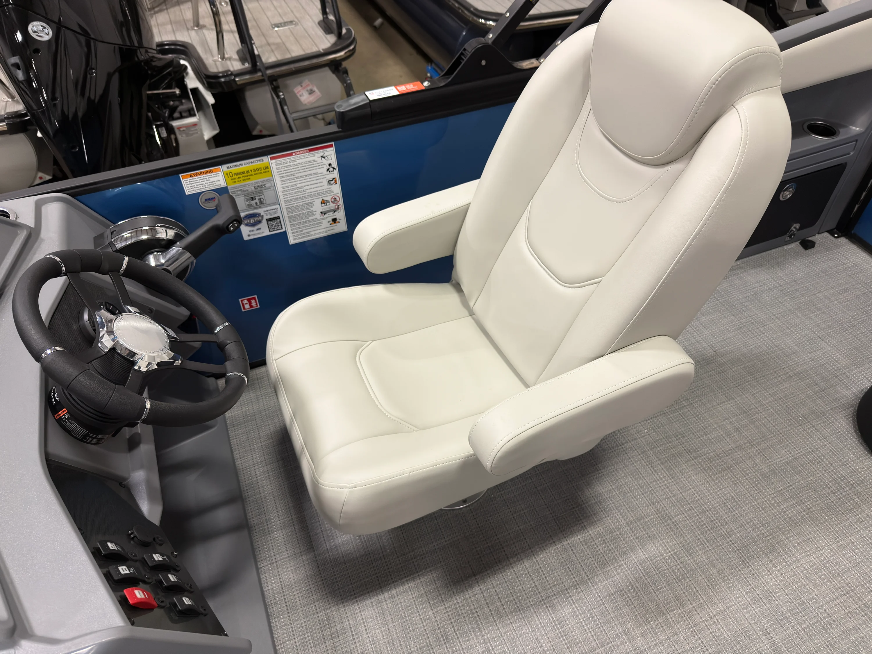 2026 Starcraft VX 22 Q DH Image Thumbnail #6