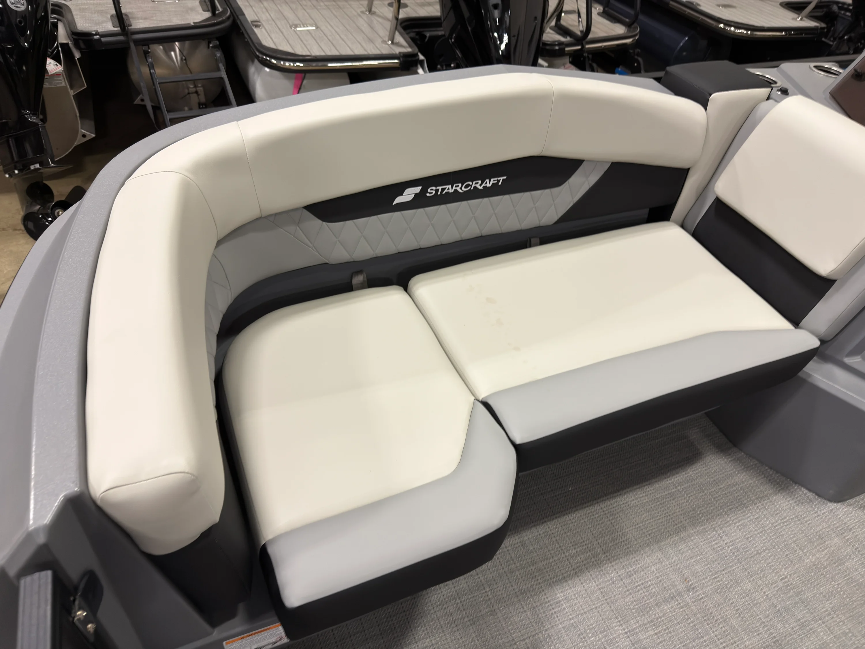 2026 Starcraft VX 22 Q DH Image Thumbnail #3