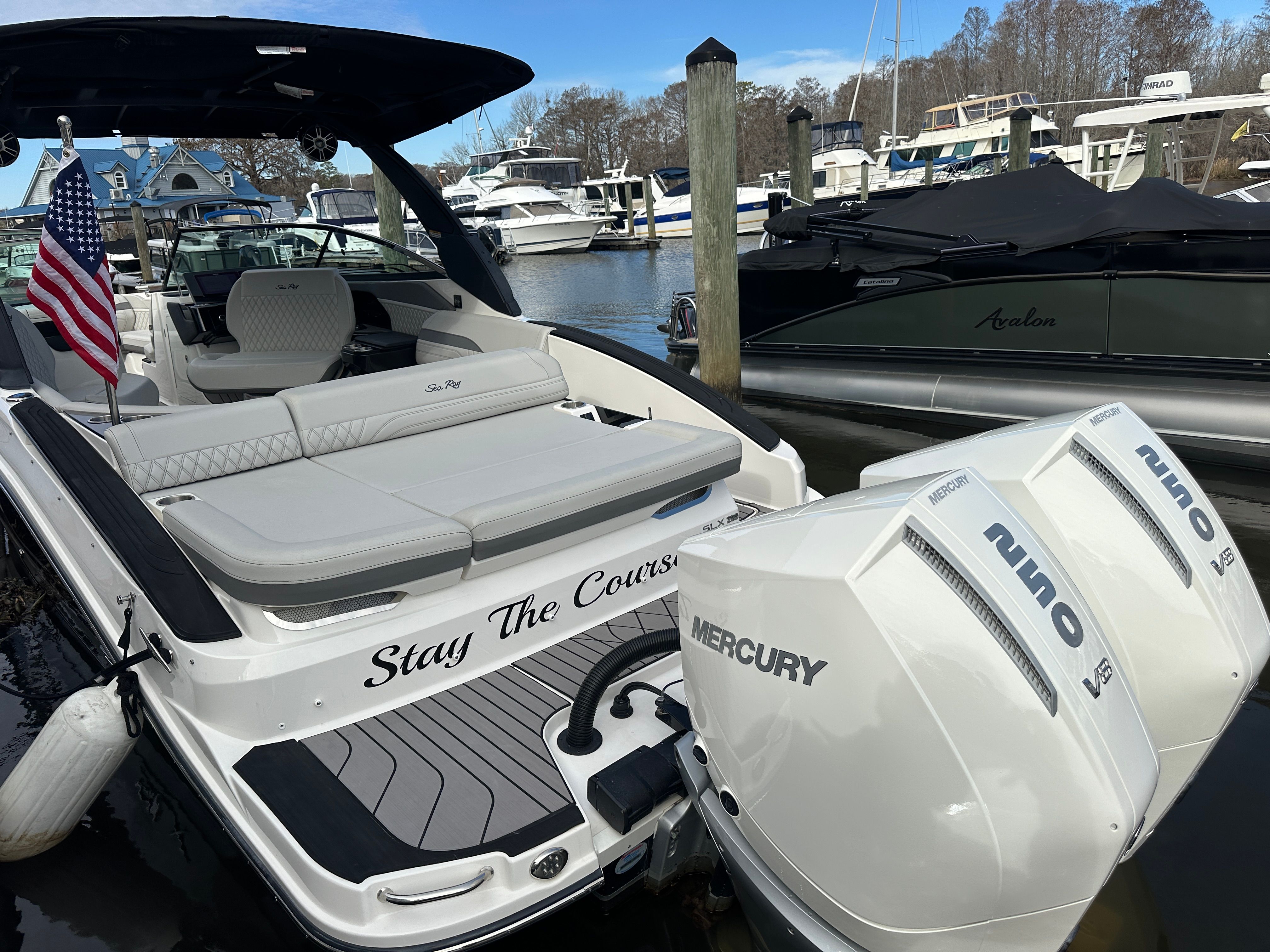 2024 Sea Ray 280 SLX OUTBOARD Image Thumbnail #3
