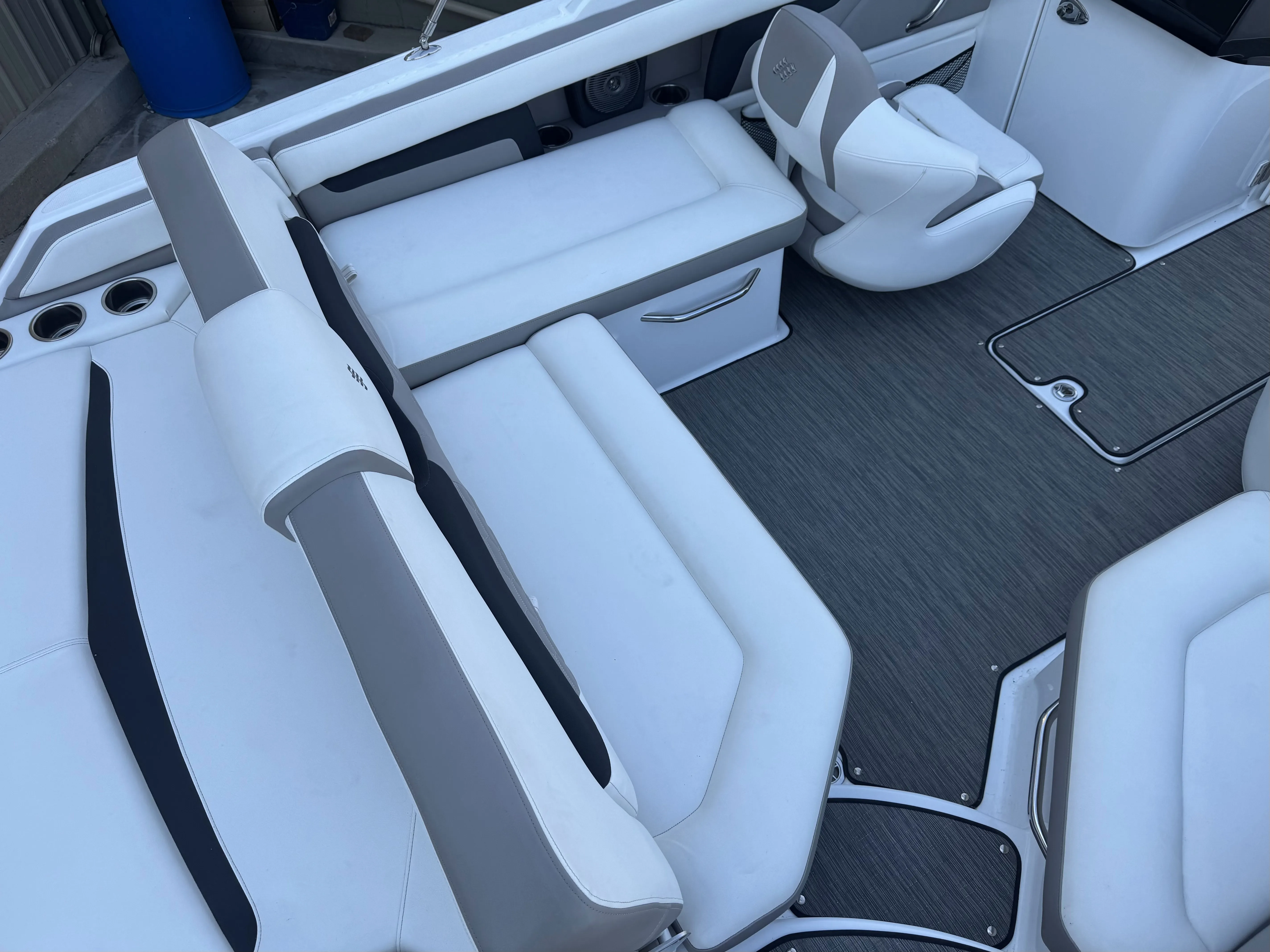 2020 Four Winns 220 HD Image Thumbnail #11