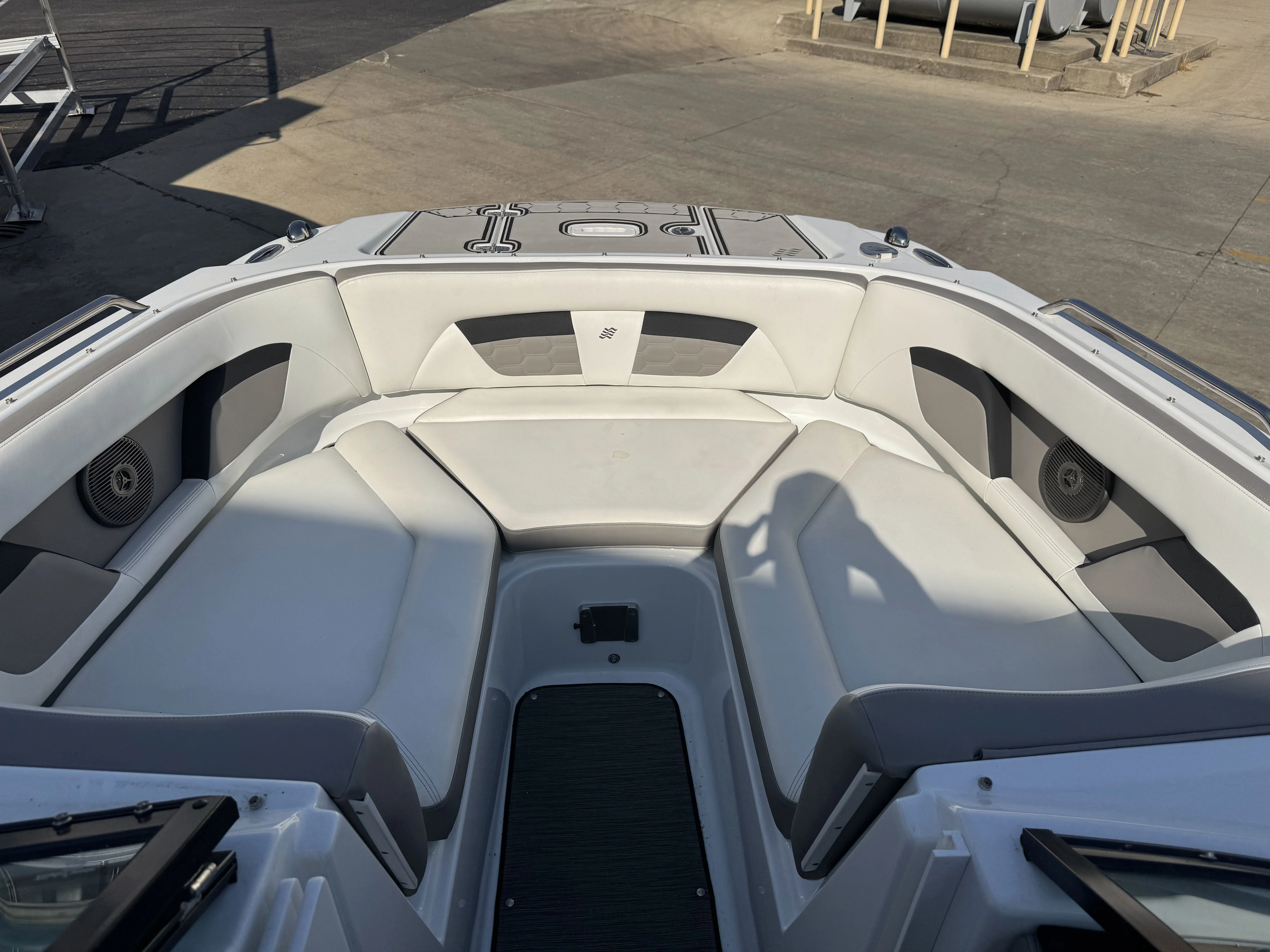 2020 Four Winns 220 HD Image Thumbnail #29