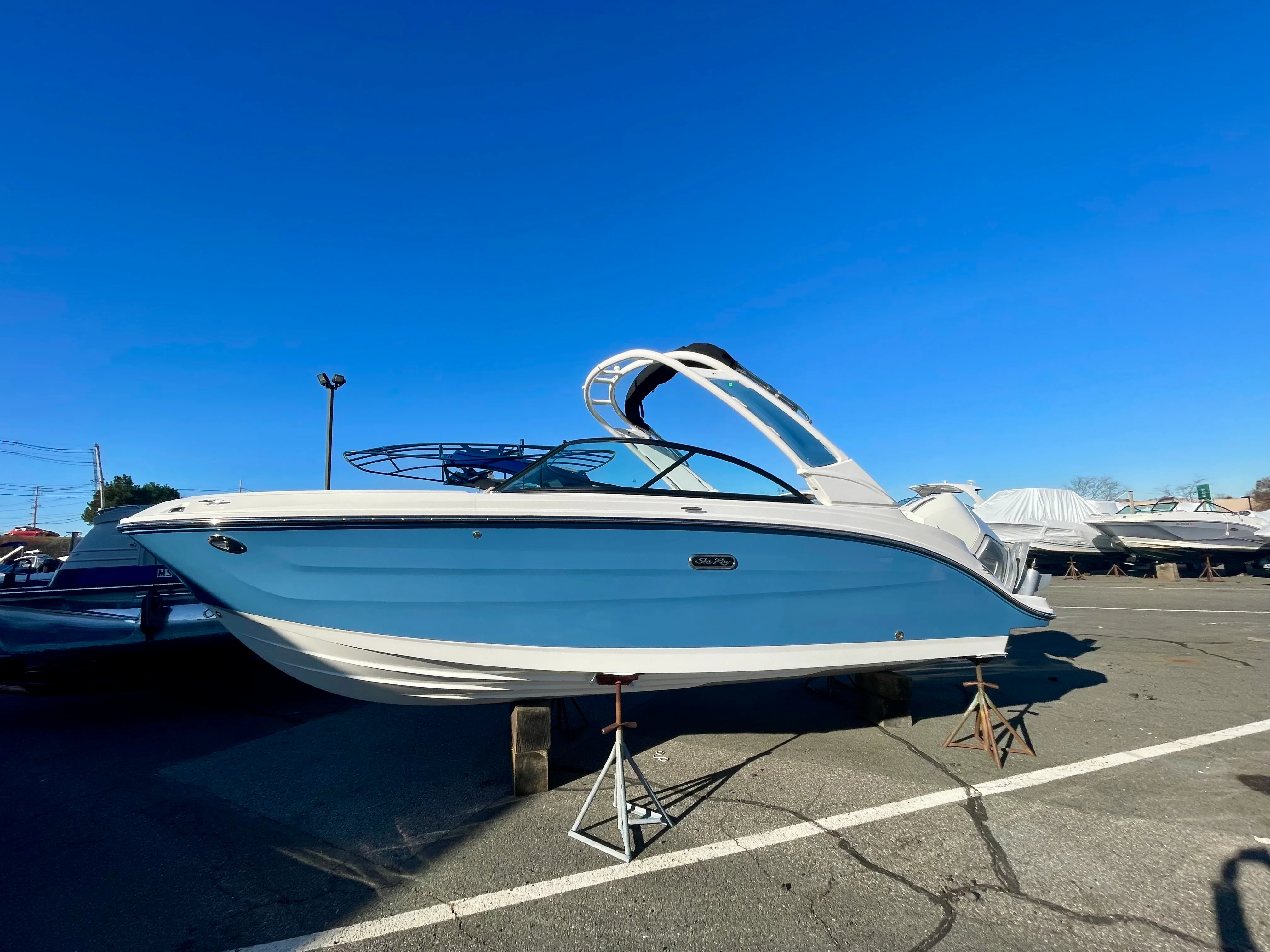 2026 Sea Ray SDX 230 Outboard Image Thumbnail #0