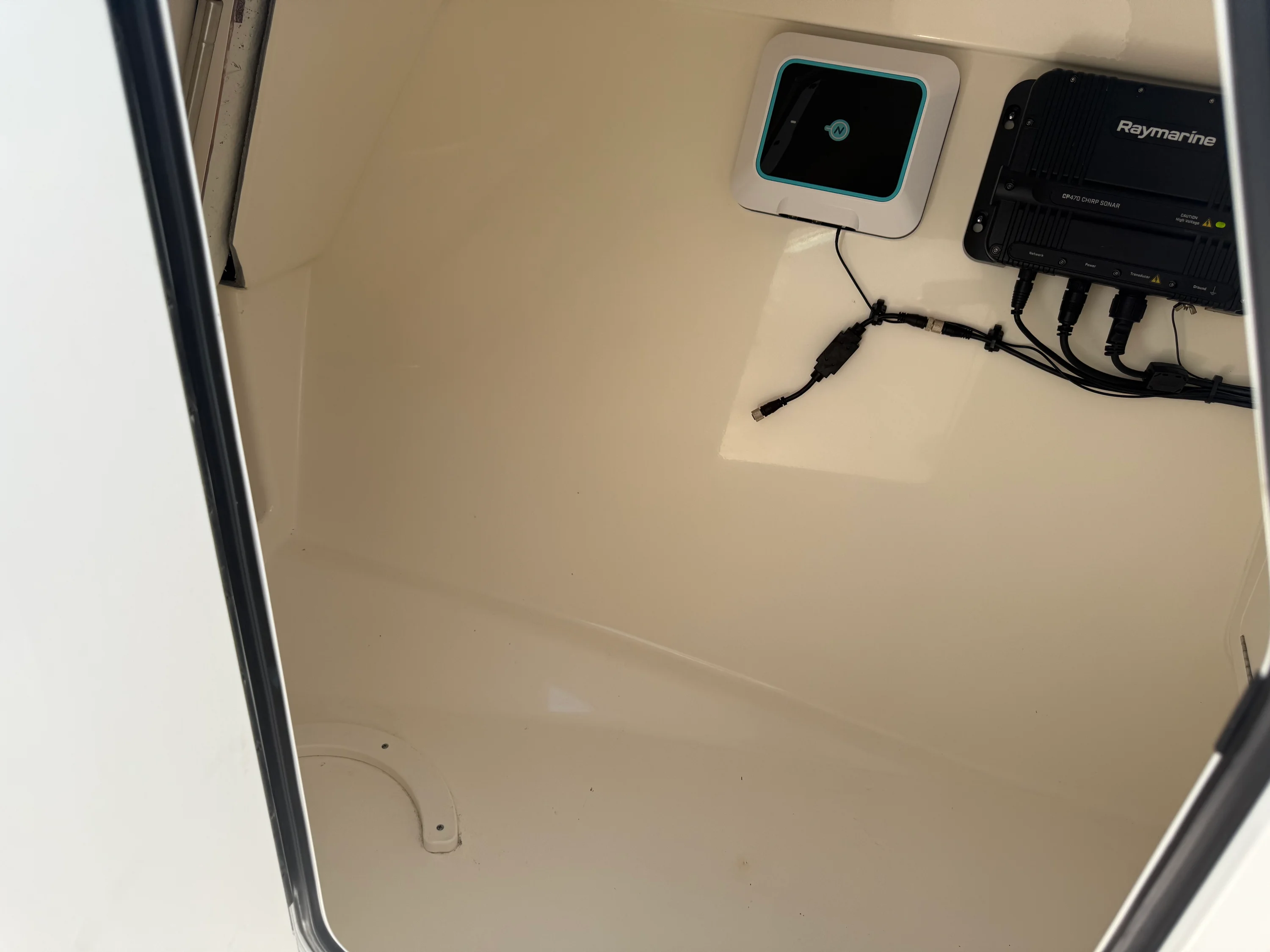 2022 Boston Whaler VANTAGE Image Thumbnail #19