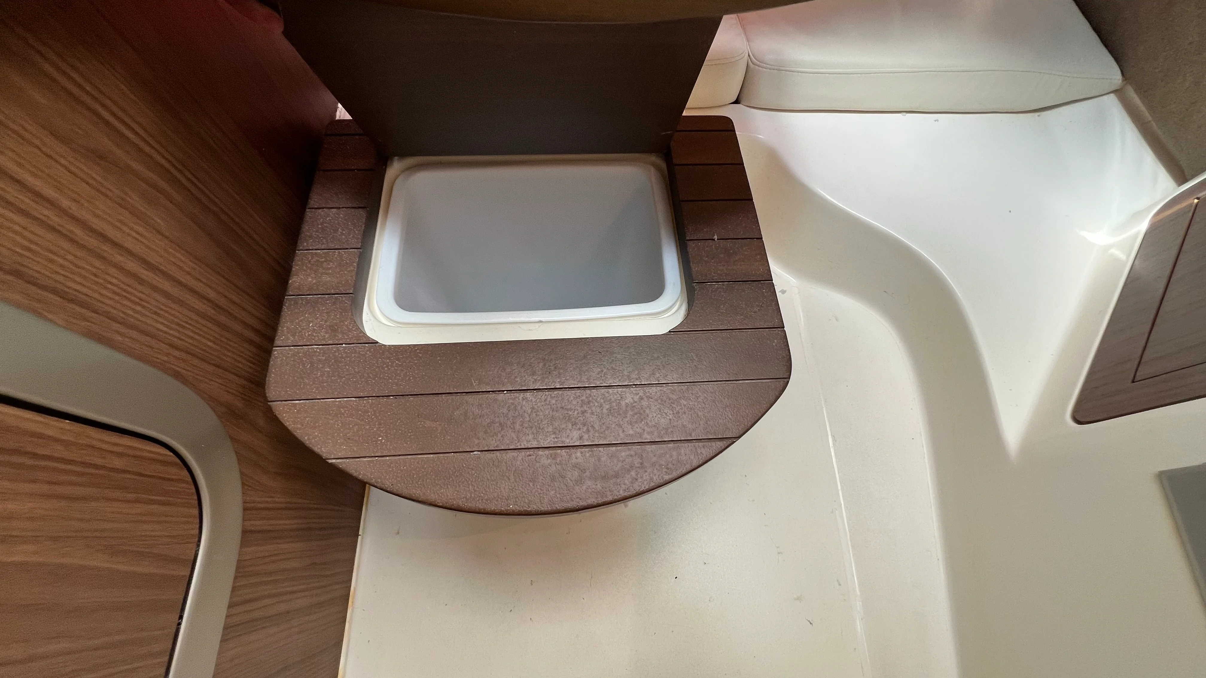 2024 Boston Whaler 285 CONQUEST Image Thumbnail #58