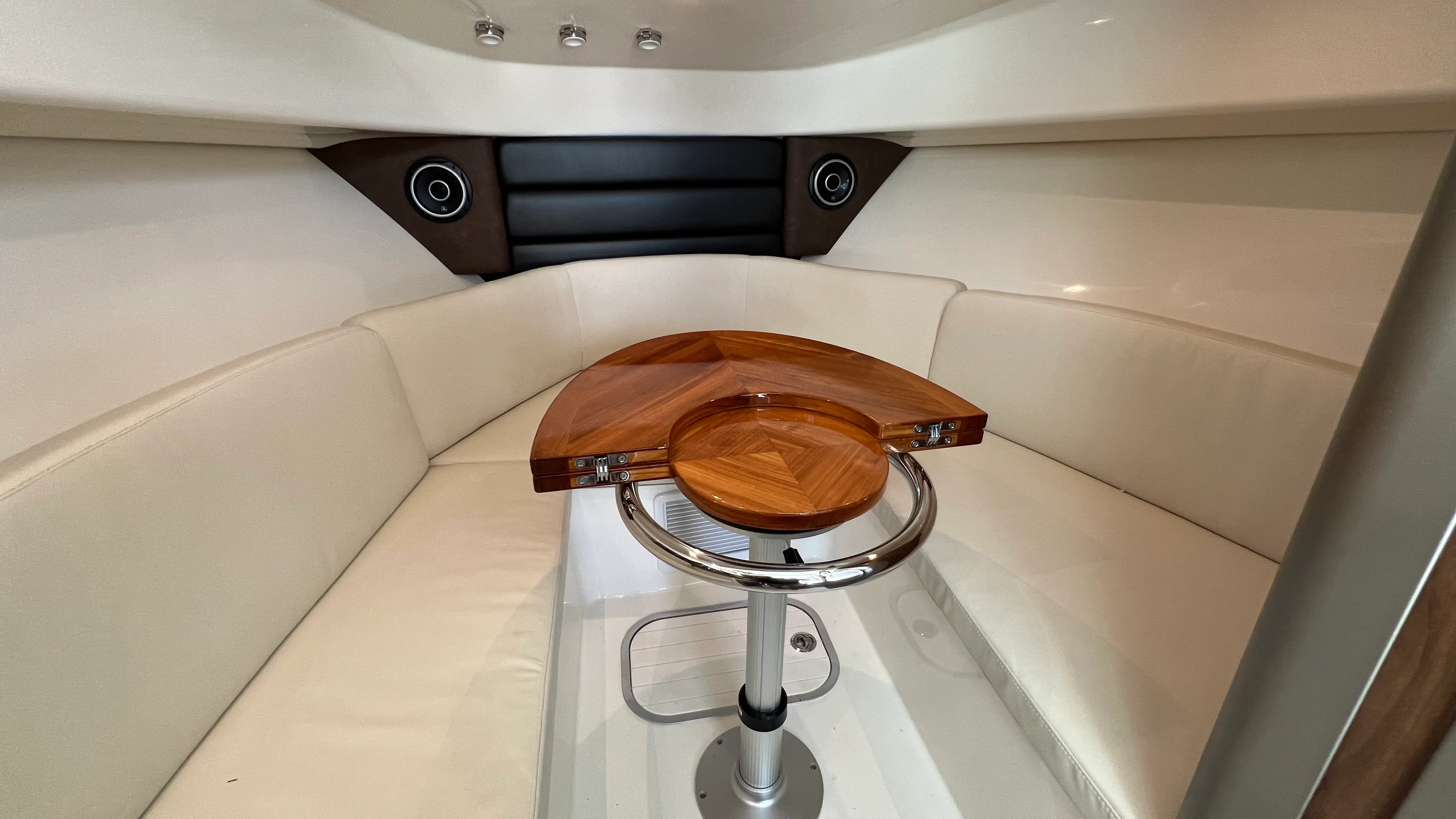 2024 Boston Whaler 285 CONQUEST Image Thumbnail #45