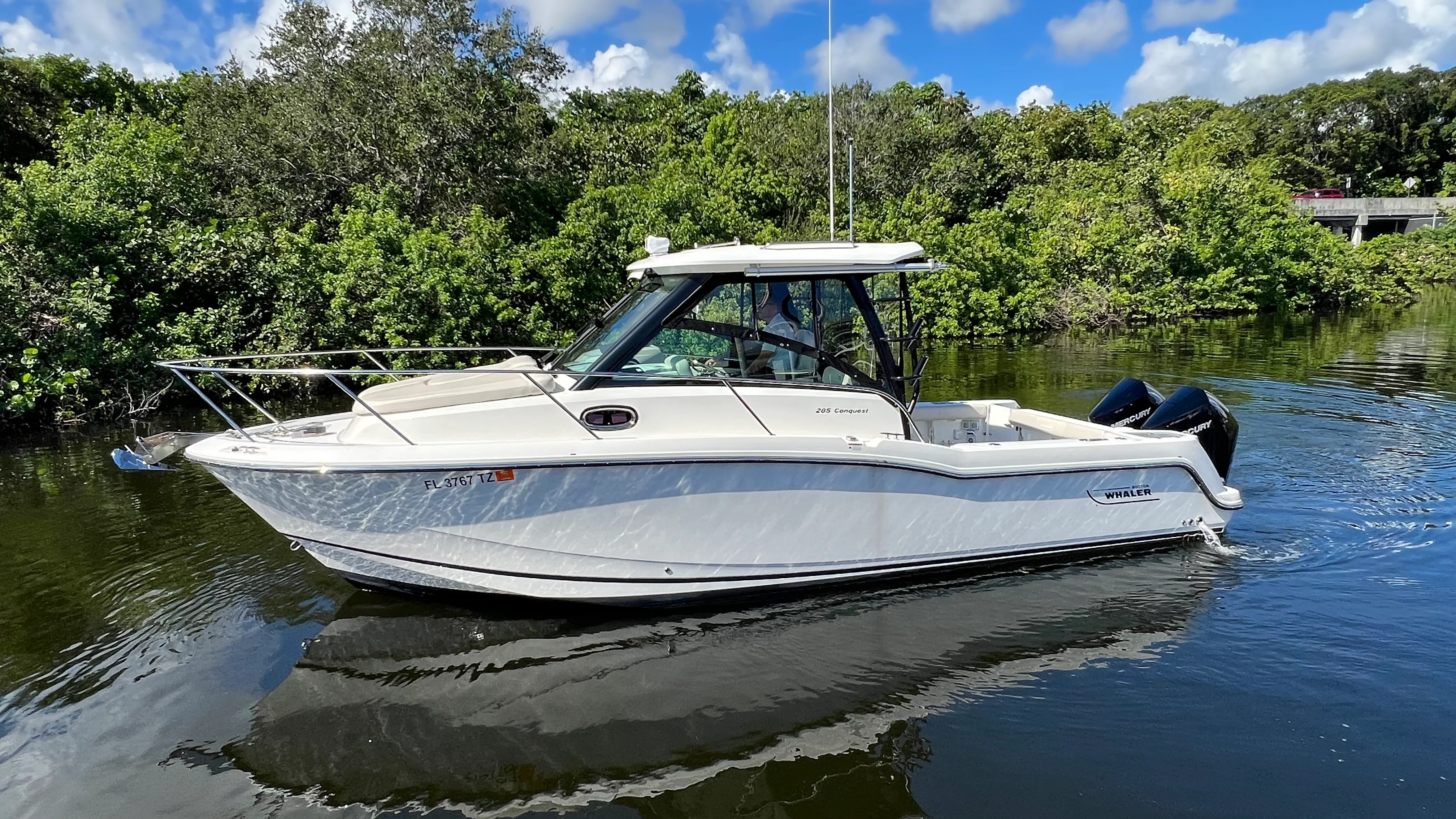 2024 Boston Whaler 285 CONQUEST Image Thumbnail #15