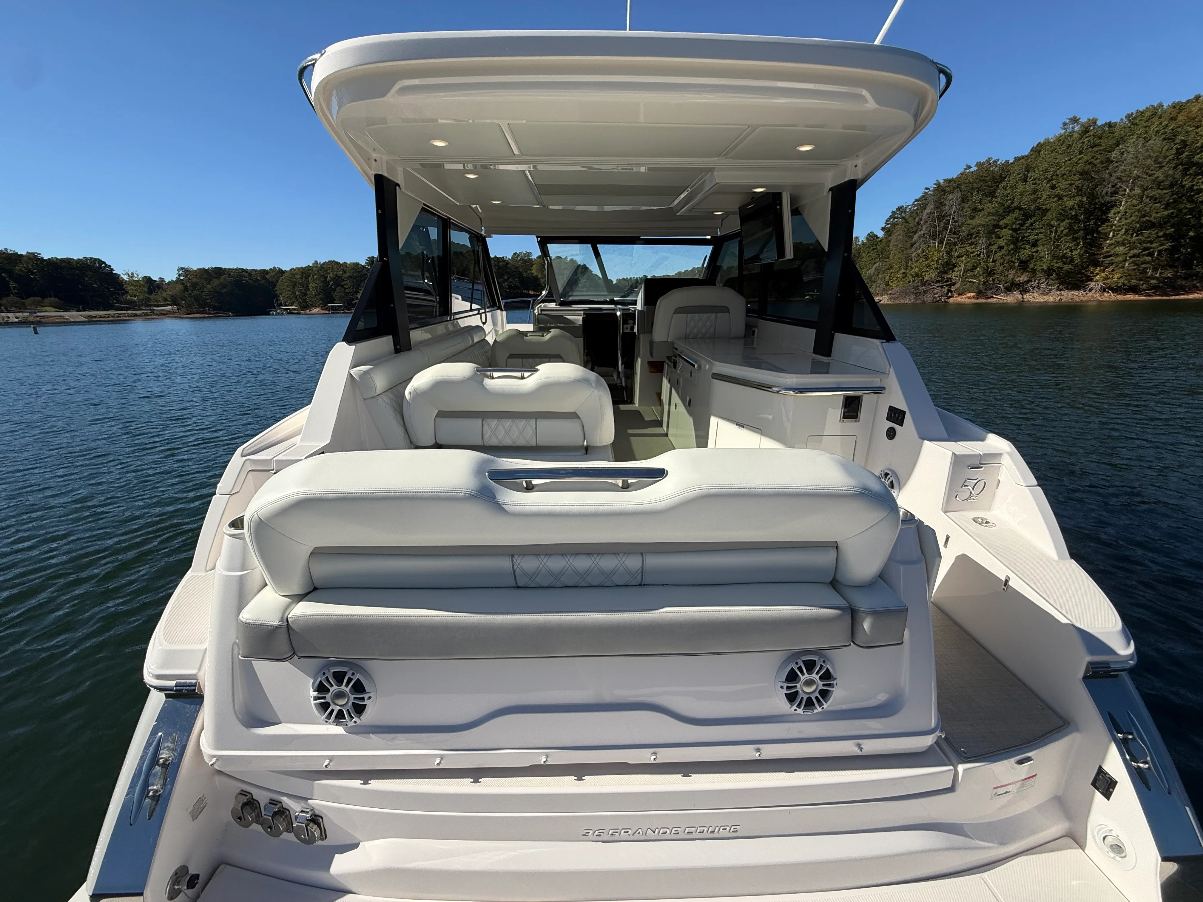 2021 Regal 36 GRAND COUPE Image Thumbnail #18