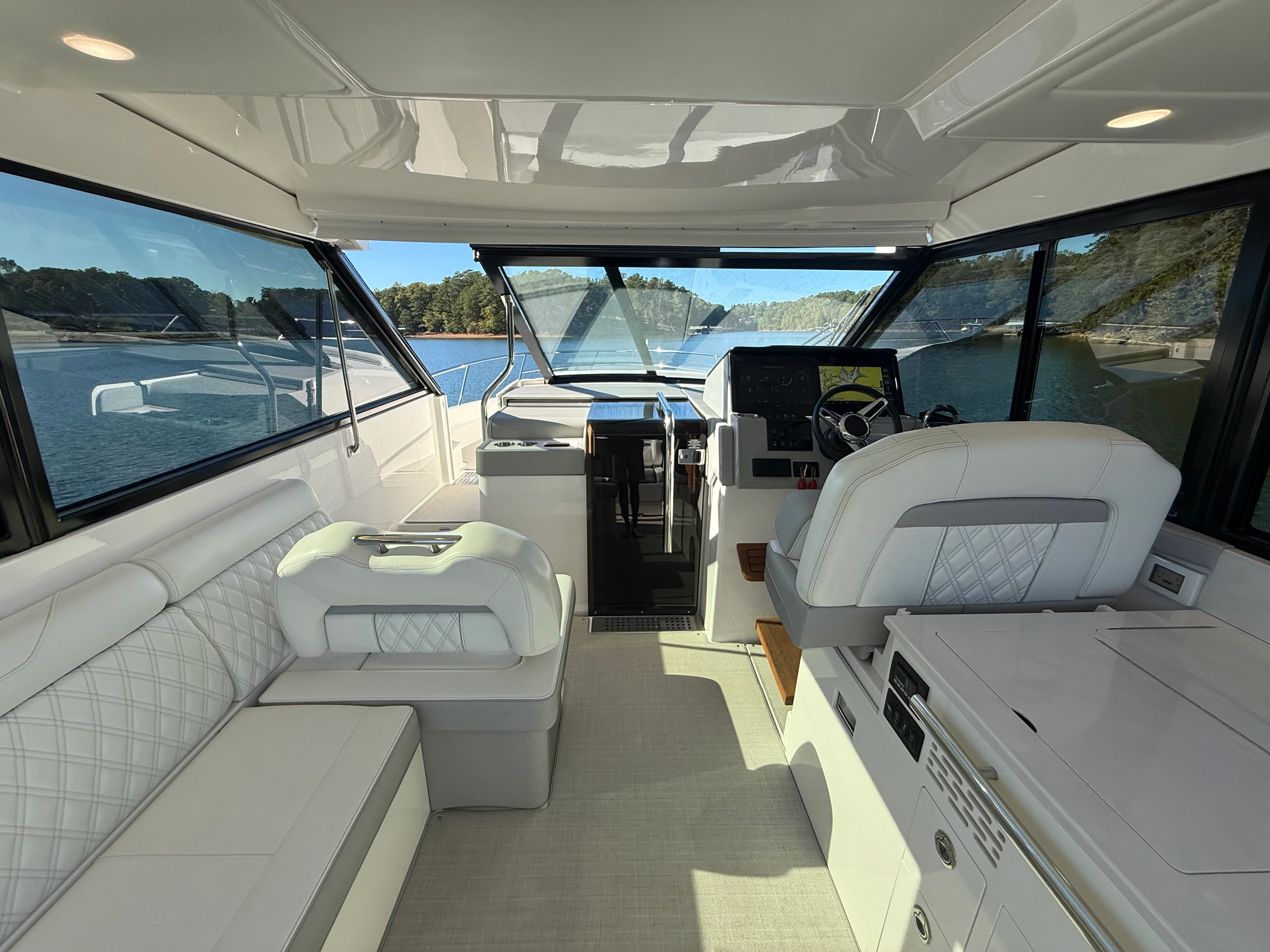 2021 Regal 36 GRAND COUPE Image Thumbnail #37