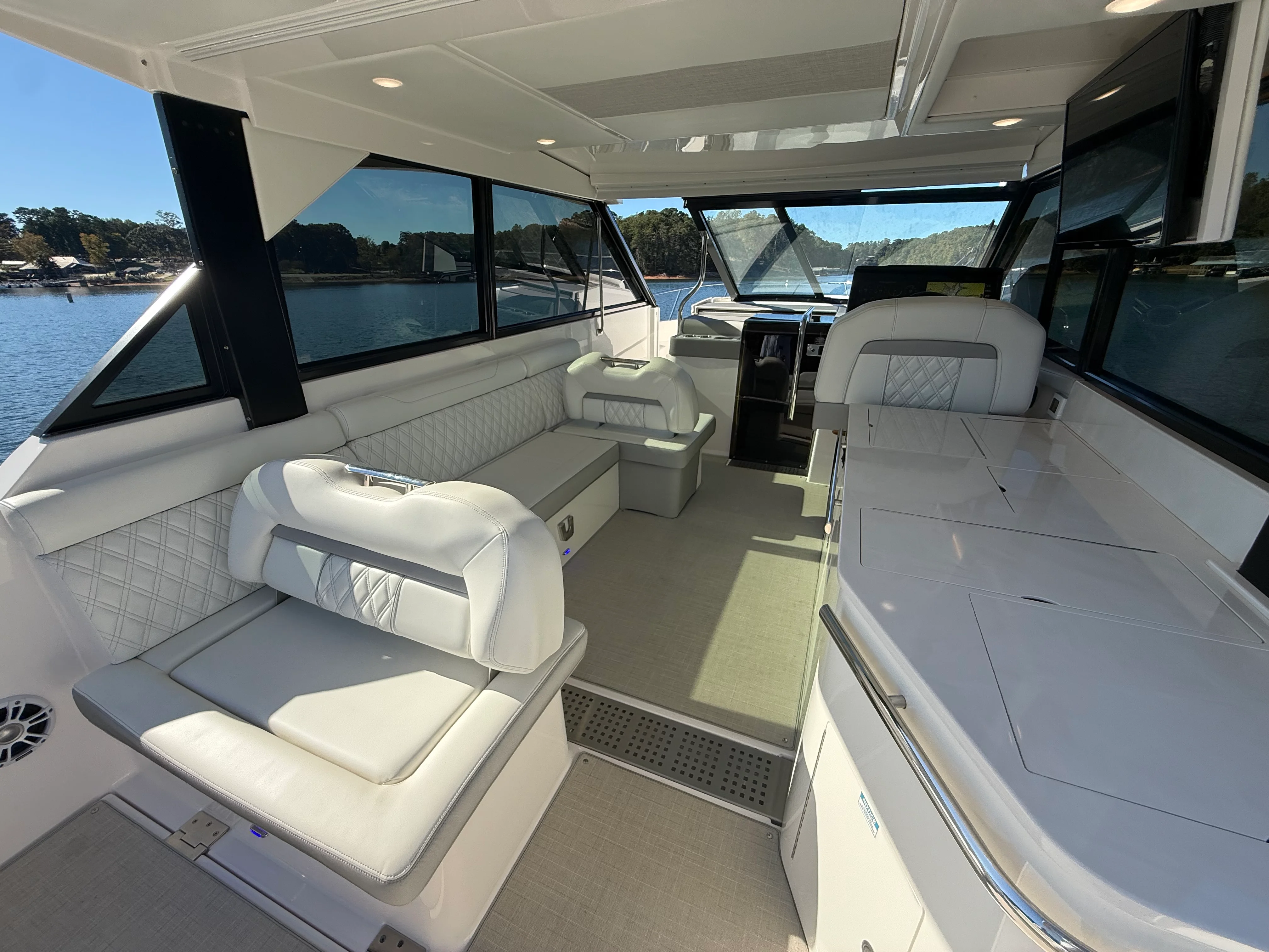 2021 Regal 36 GRAND COUPE Image Thumbnail #26