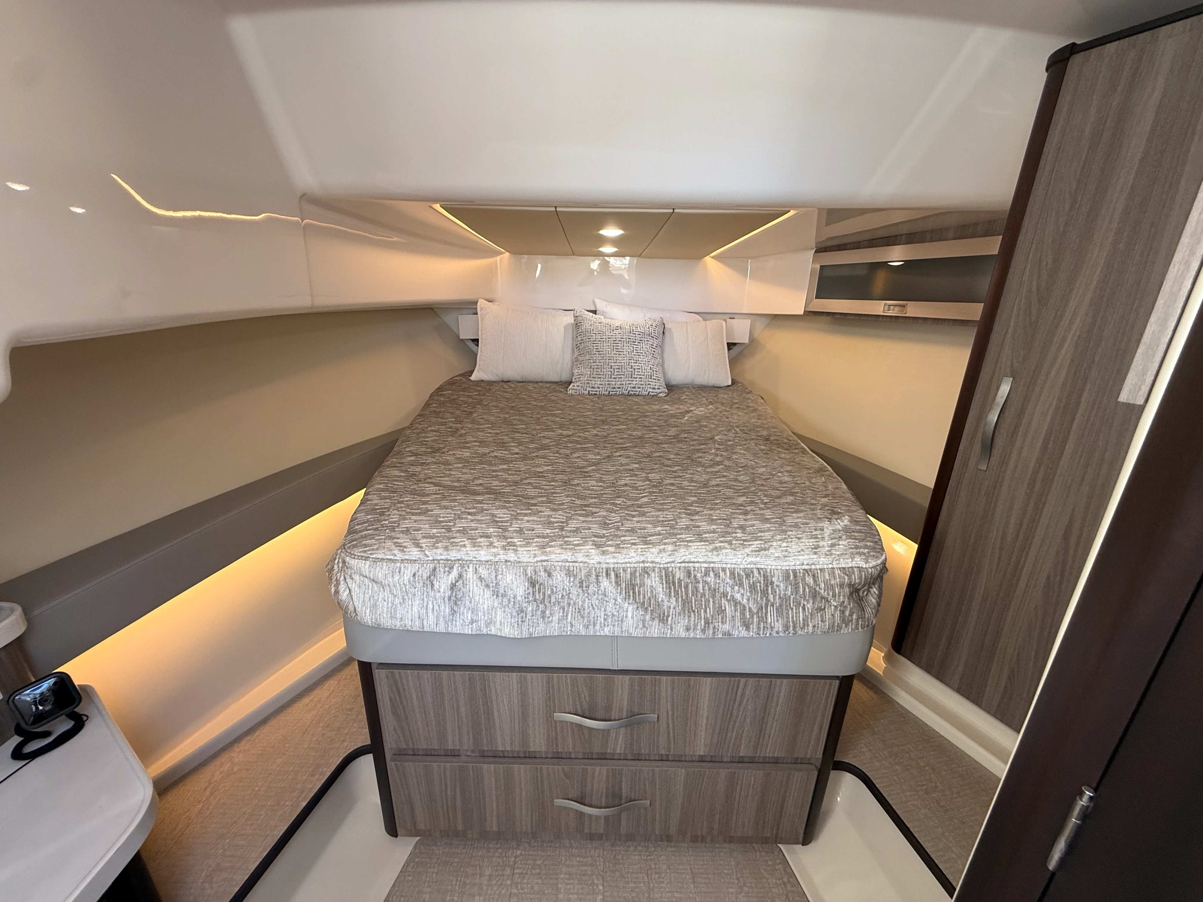 2021 Regal 36 GRAND COUPE Image Thumbnail #59