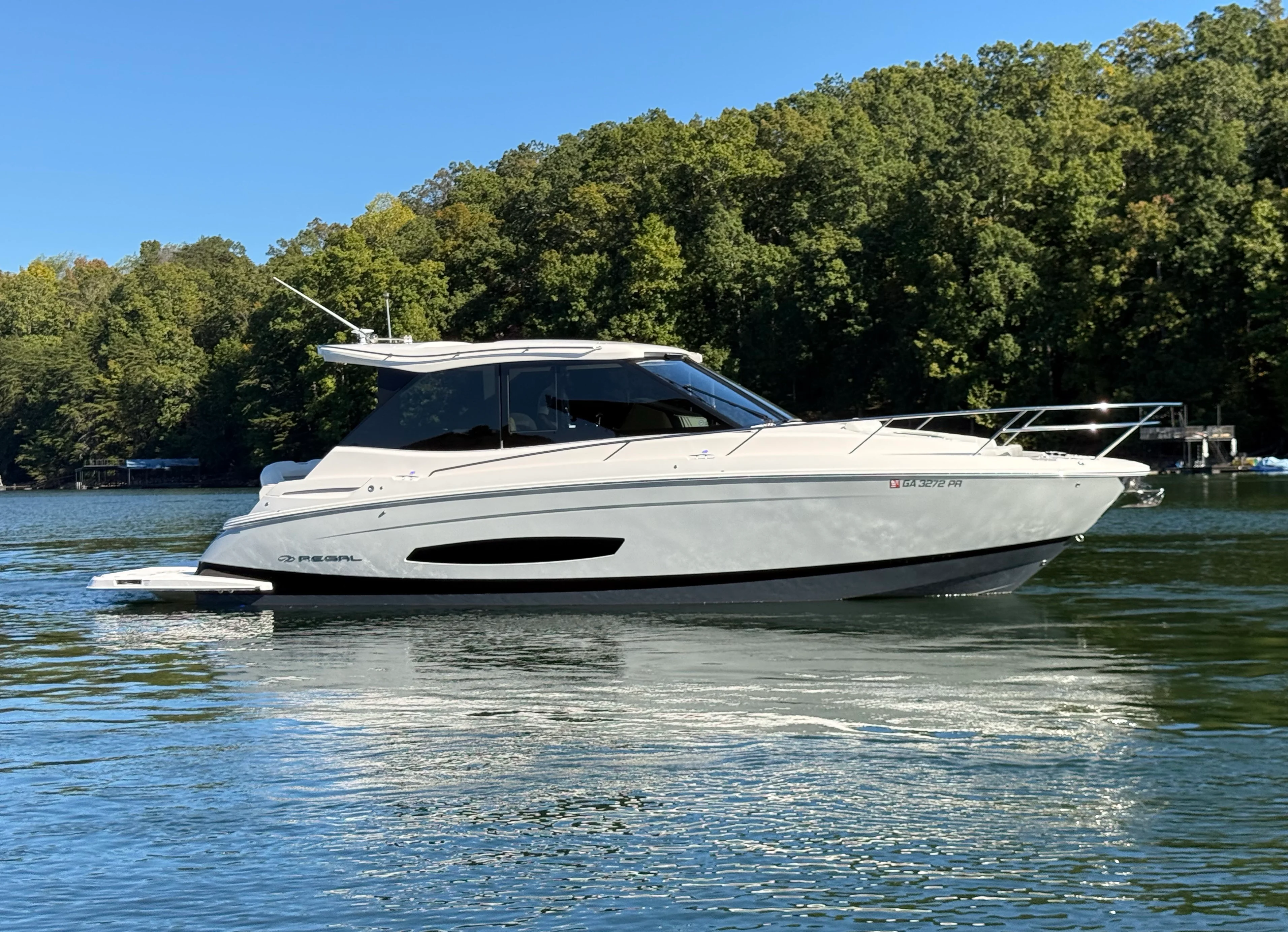 2021 Regal 36 GRAND COUPE Image Thumbnail #10