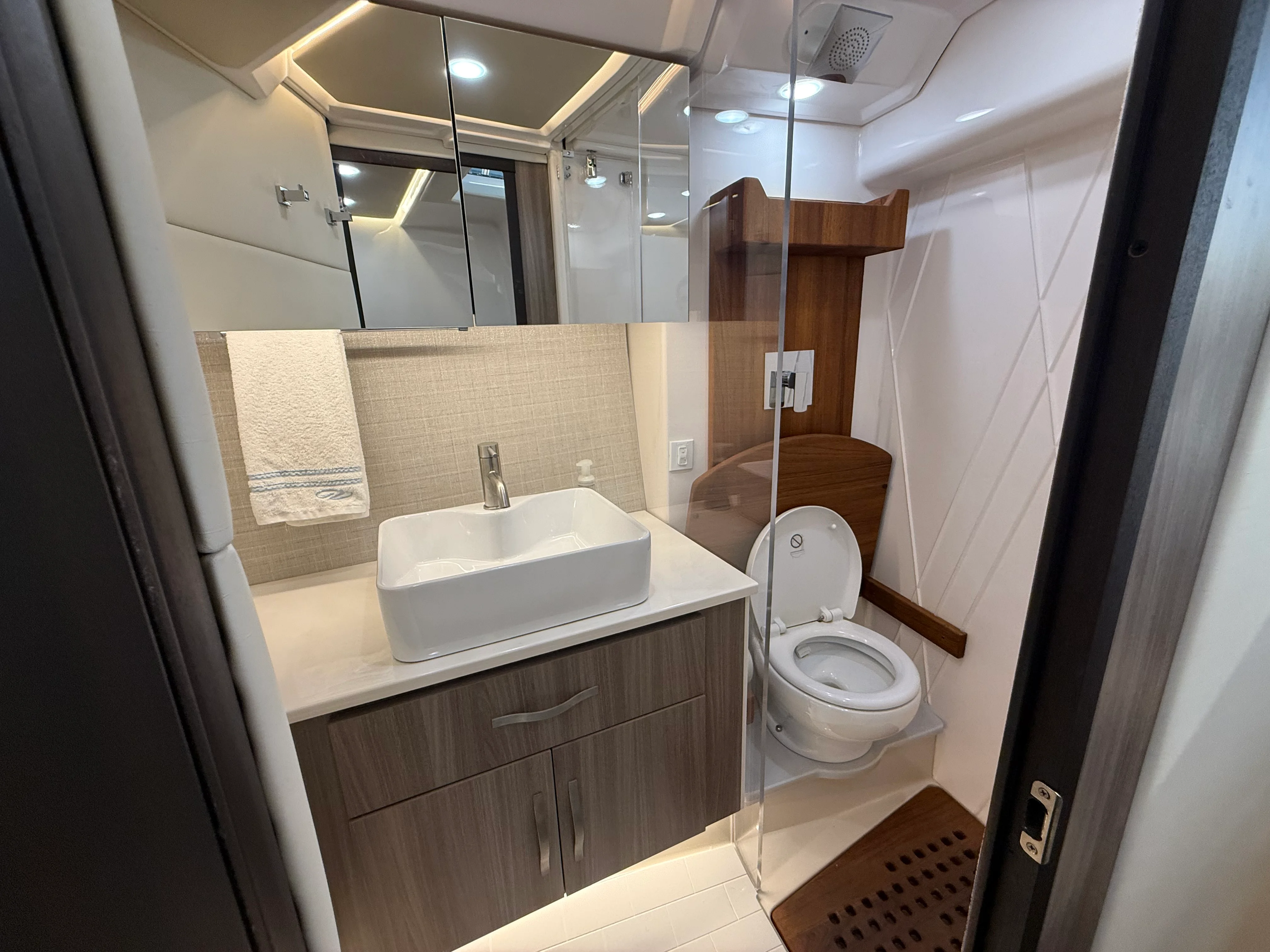 2021 Regal 36 GRAND COUPE Image Thumbnail #73