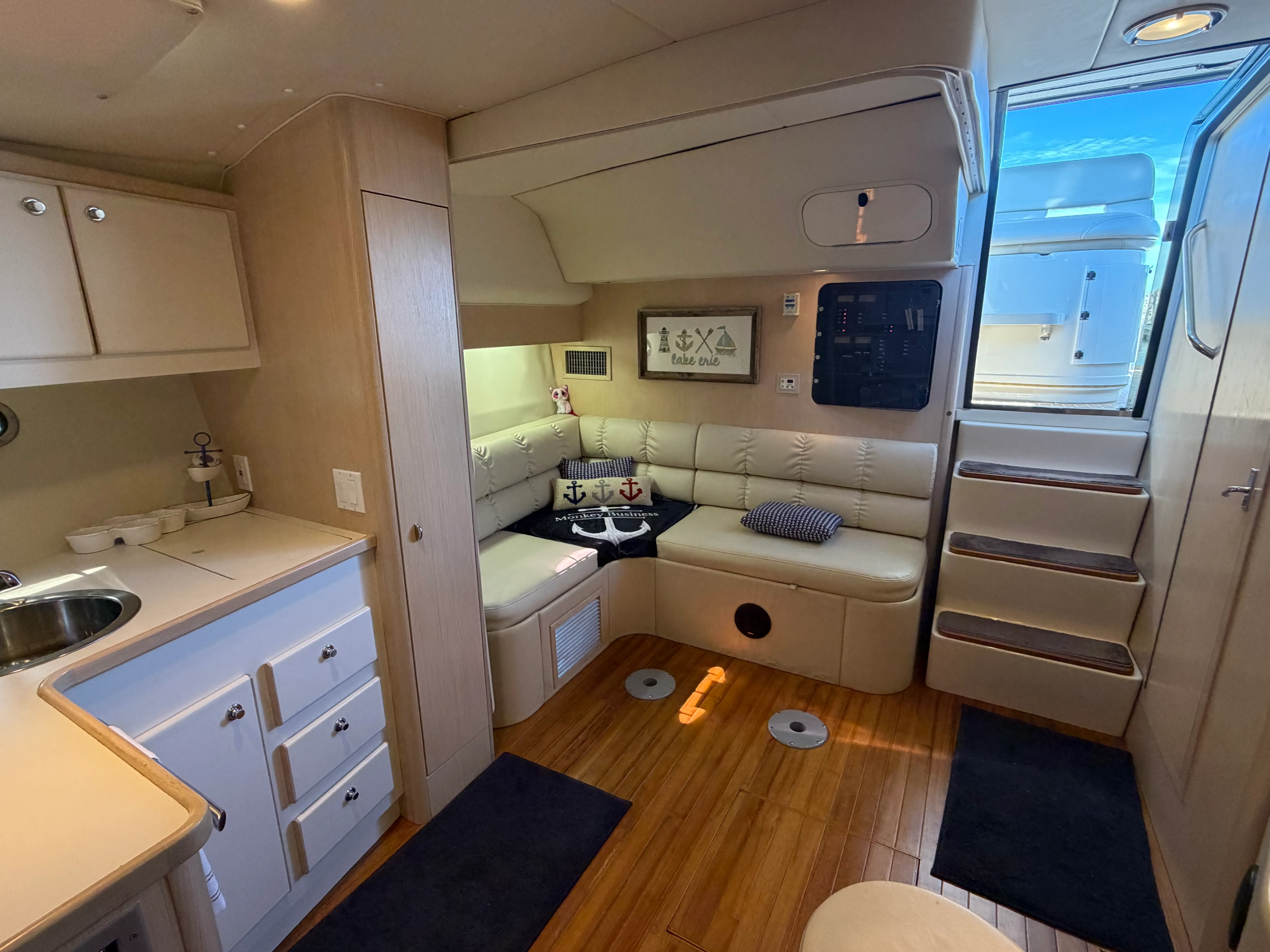 1995 Tiara Yachts 3500 EXPRESS Image Thumbnail #19