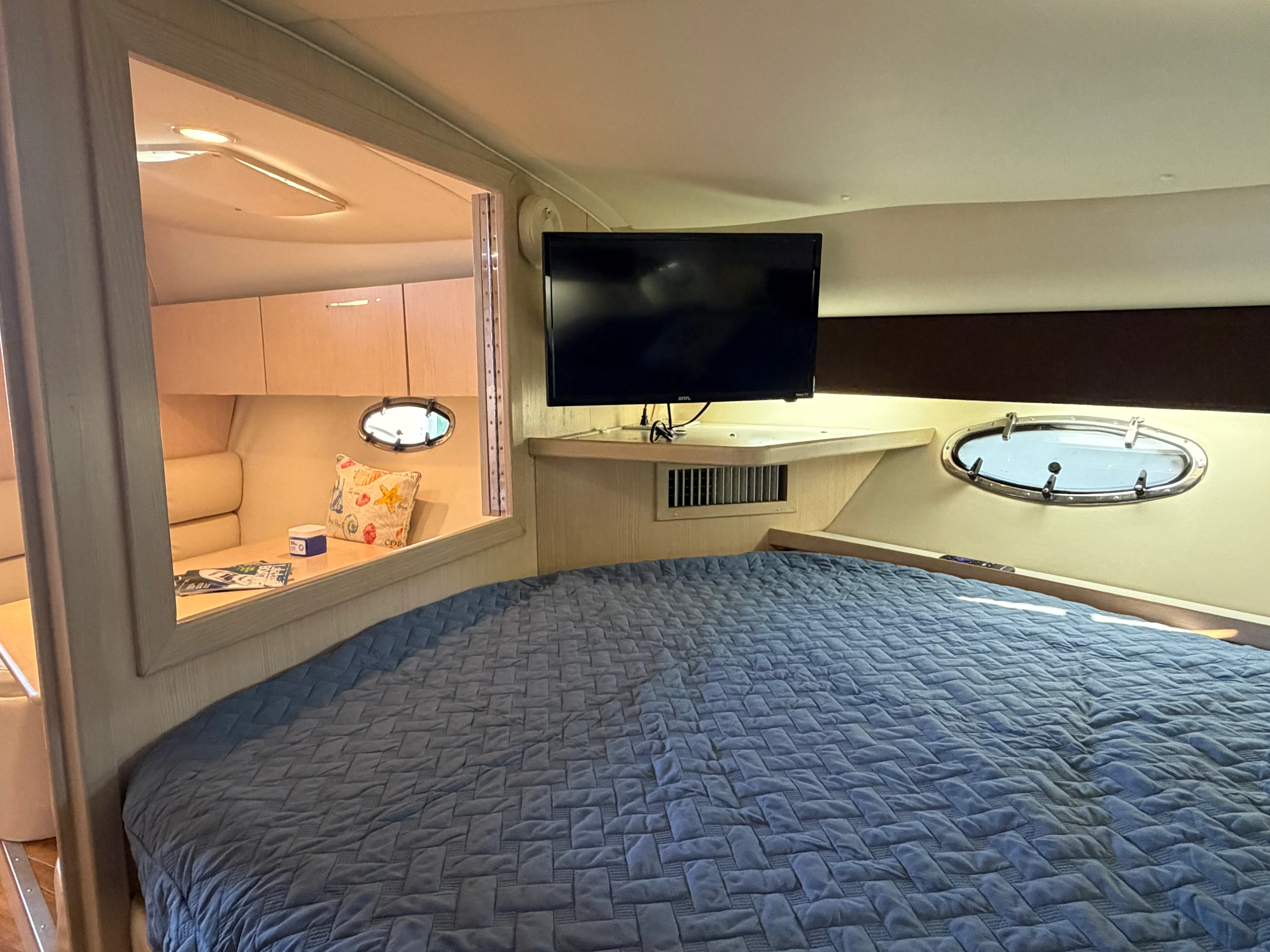 1995 Tiara Yachts 3500 EXPRESS Image Thumbnail #21