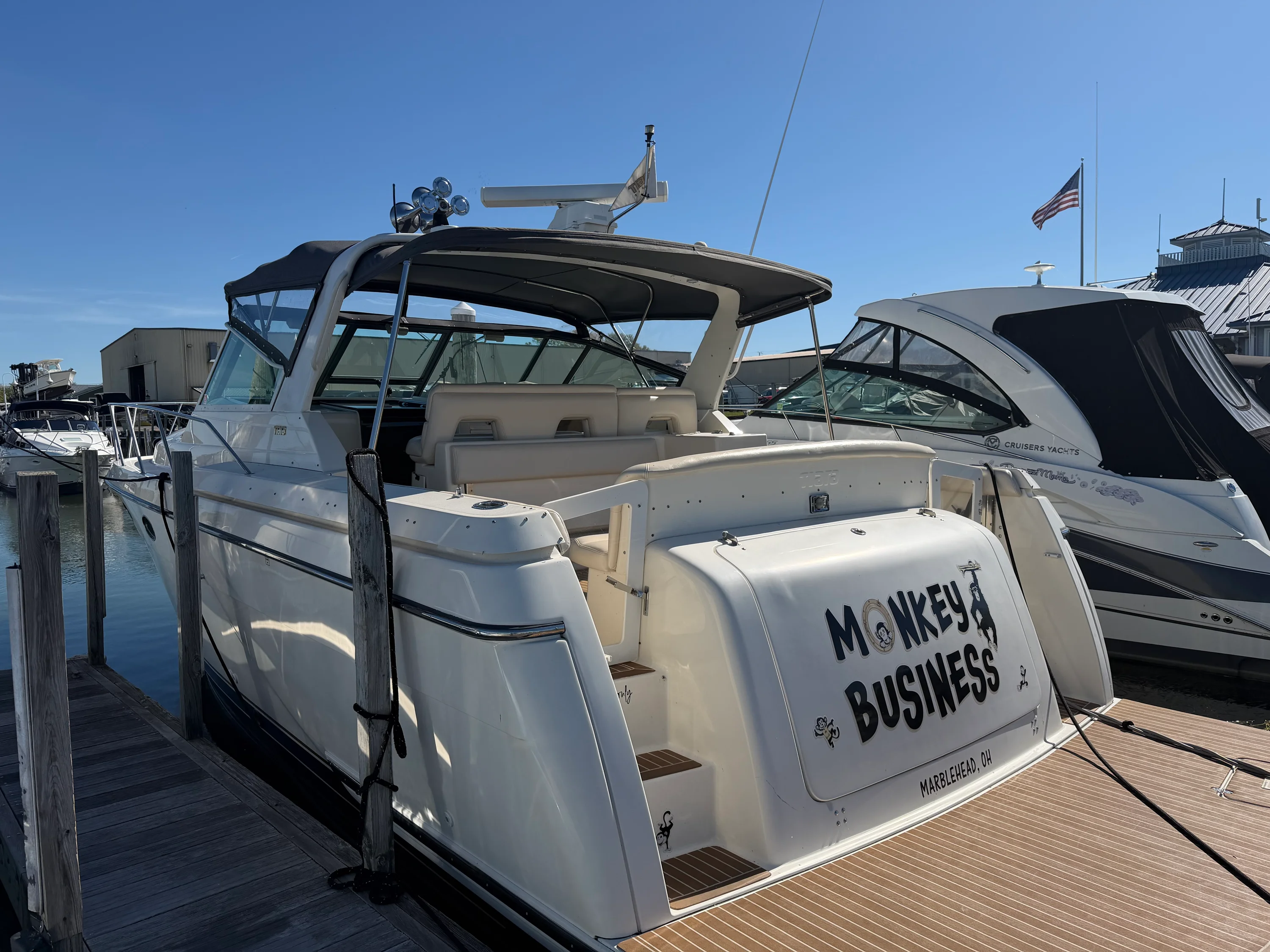 1995 Tiara Yachts 3500 EXPRESS Image Thumbnail #2