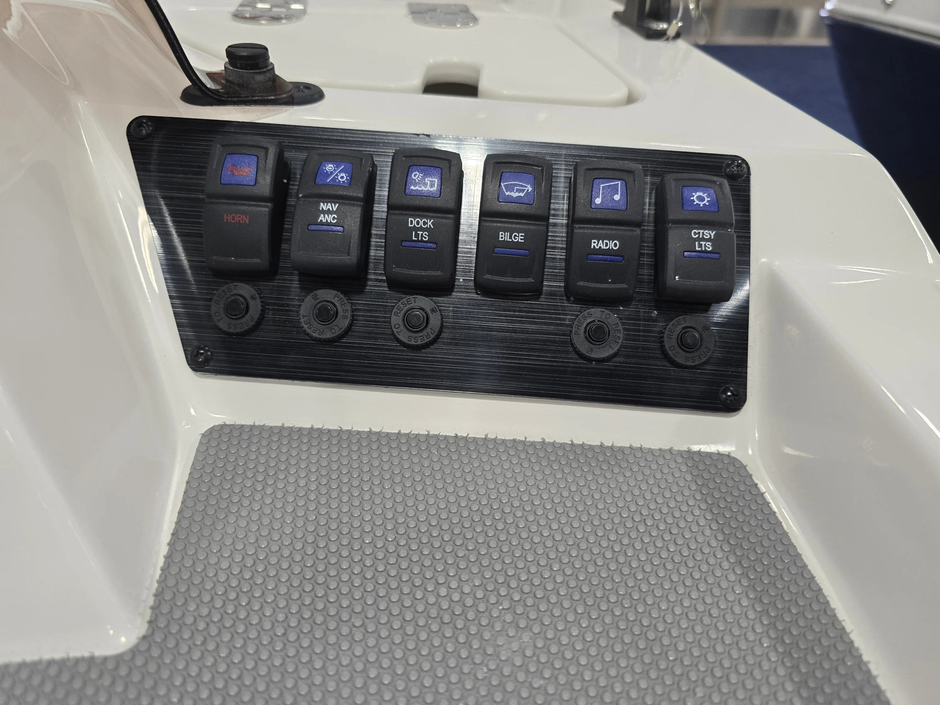 2026 Starcraft SV 16 OB Image Thumbnail #26