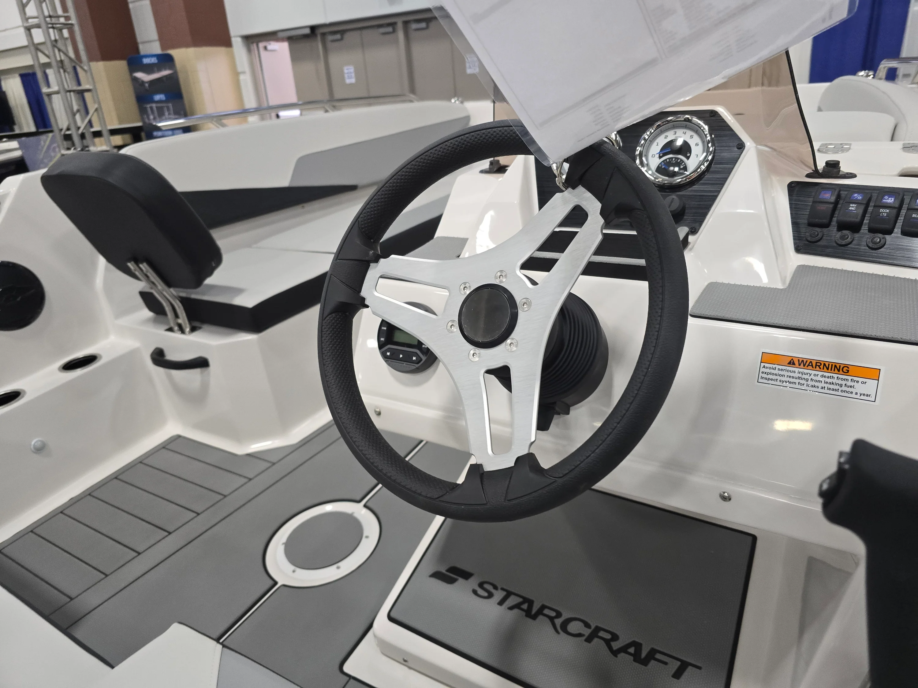 2026 Starcraft SV 16 OB Image Thumbnail #18