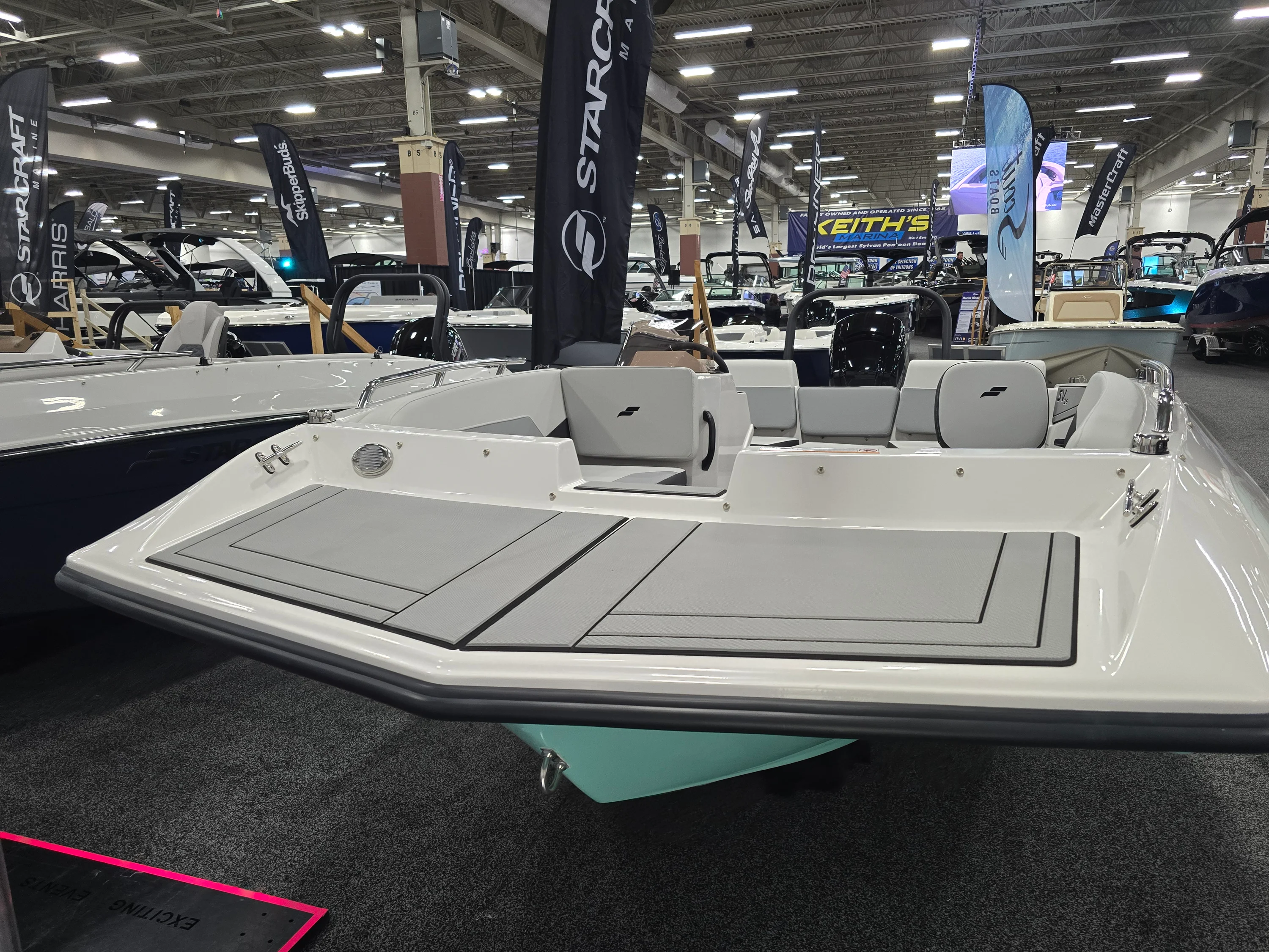 2026 Starcraft SV 16 OB Image Thumbnail #6