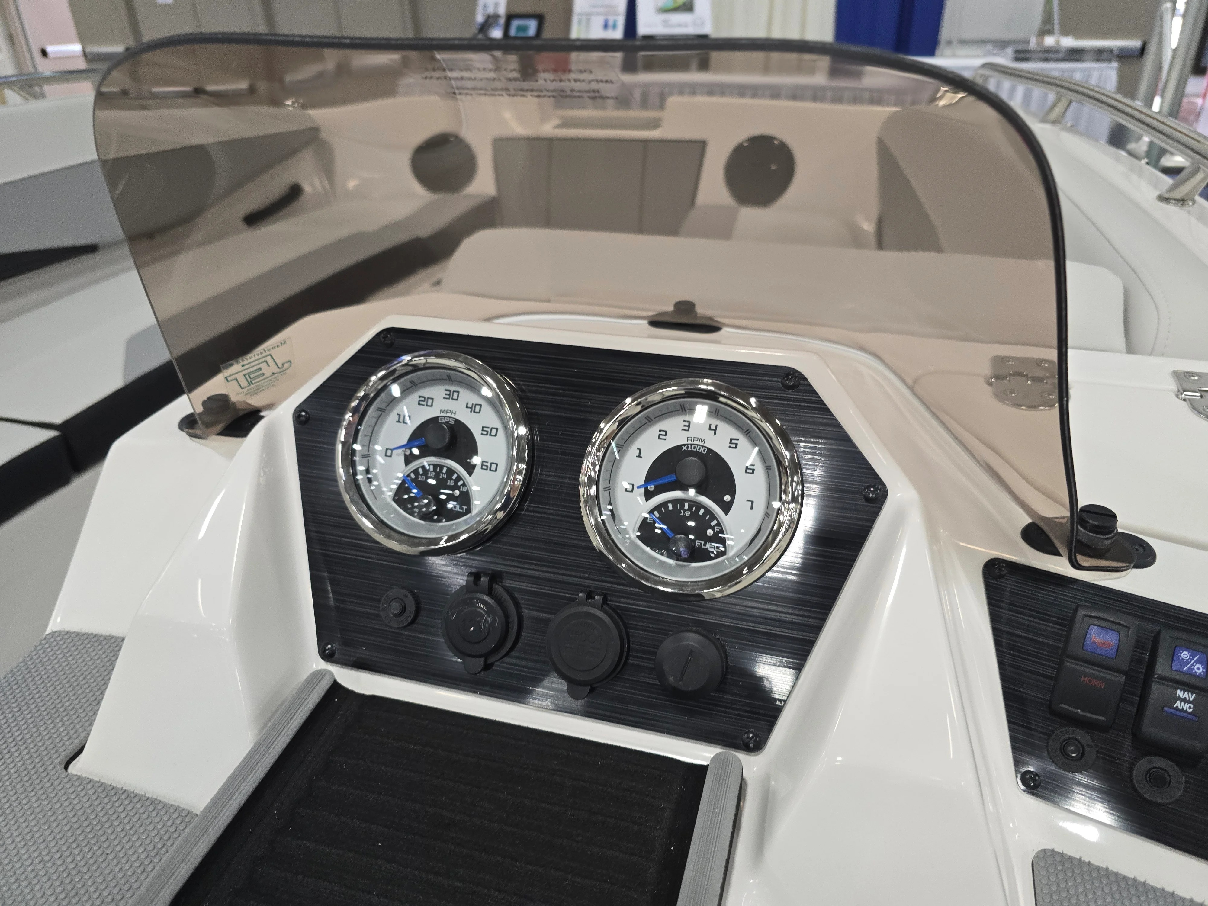 2026 Starcraft SV 16 OB Image Thumbnail #23