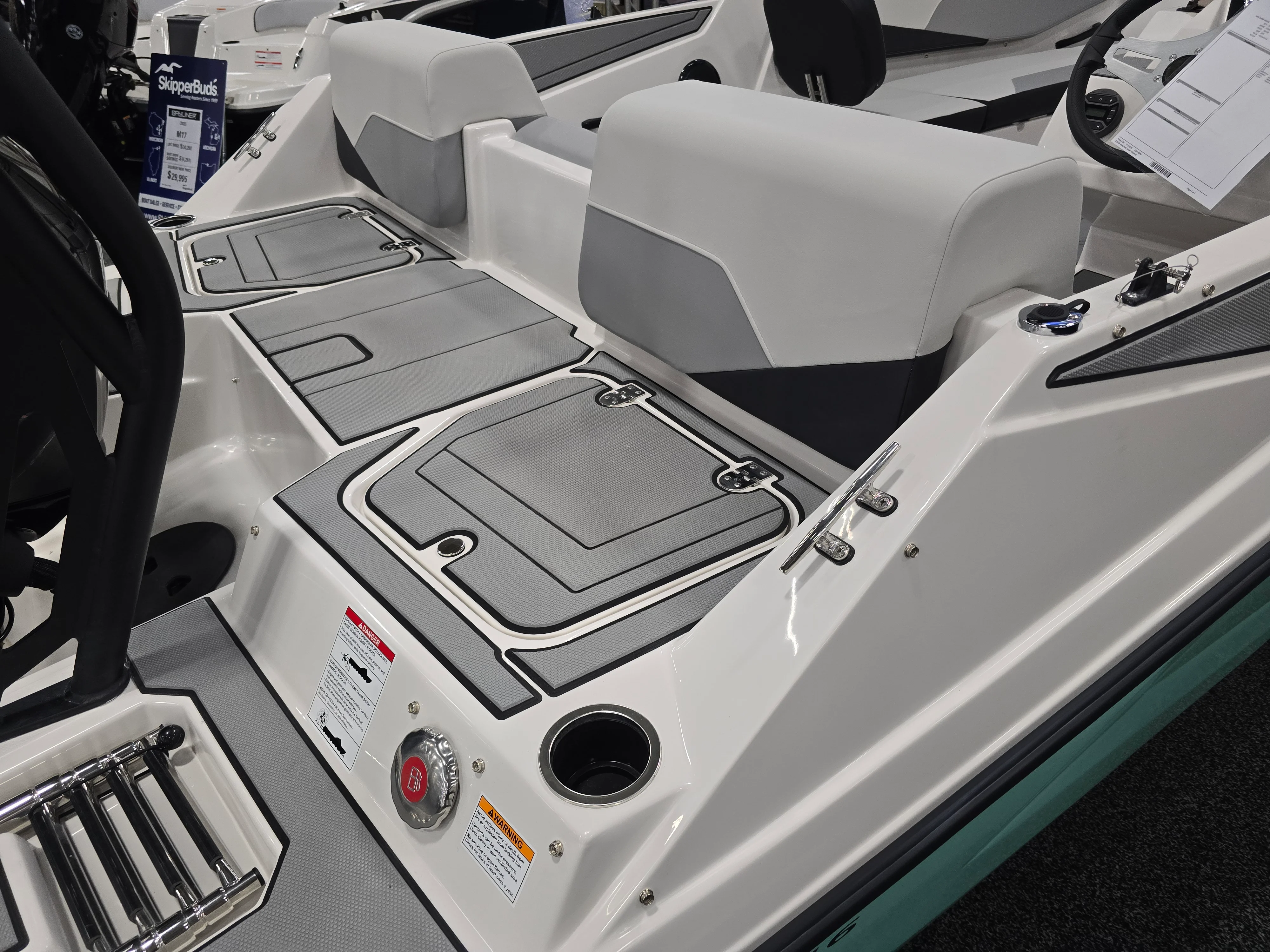 2026 Starcraft SV 16 OB Image Thumbnail #16