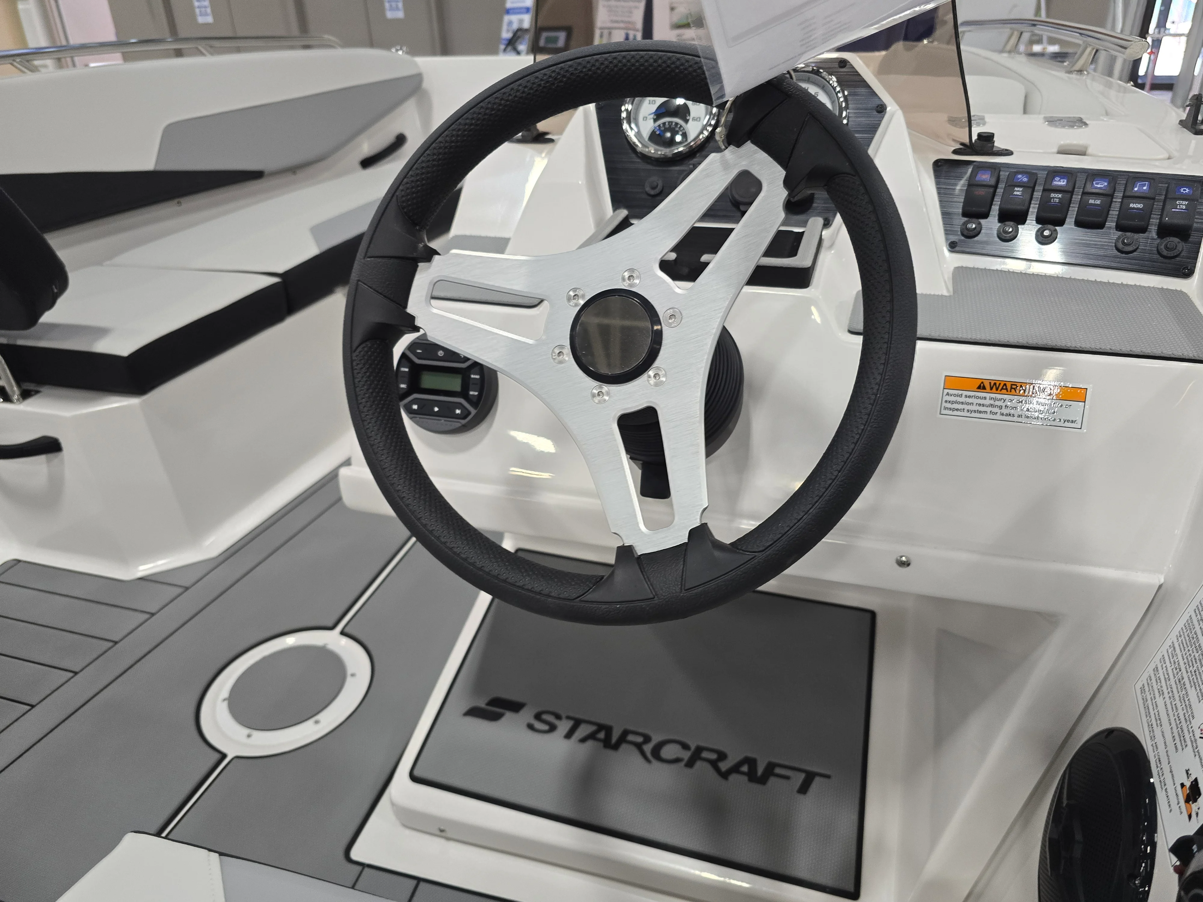 2026 Starcraft SV 16 OB Image Thumbnail #21