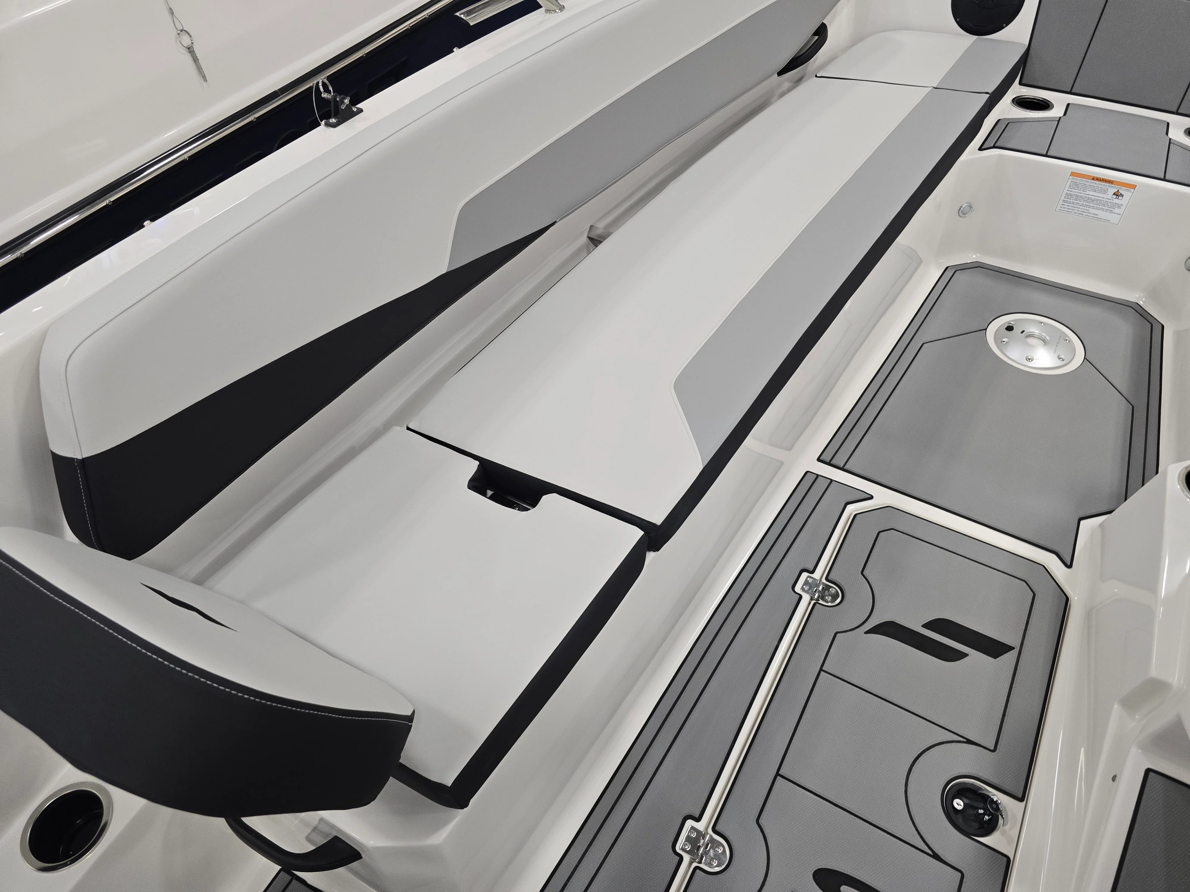 2026 Starcraft SV 18 OB Image Thumbnail #18